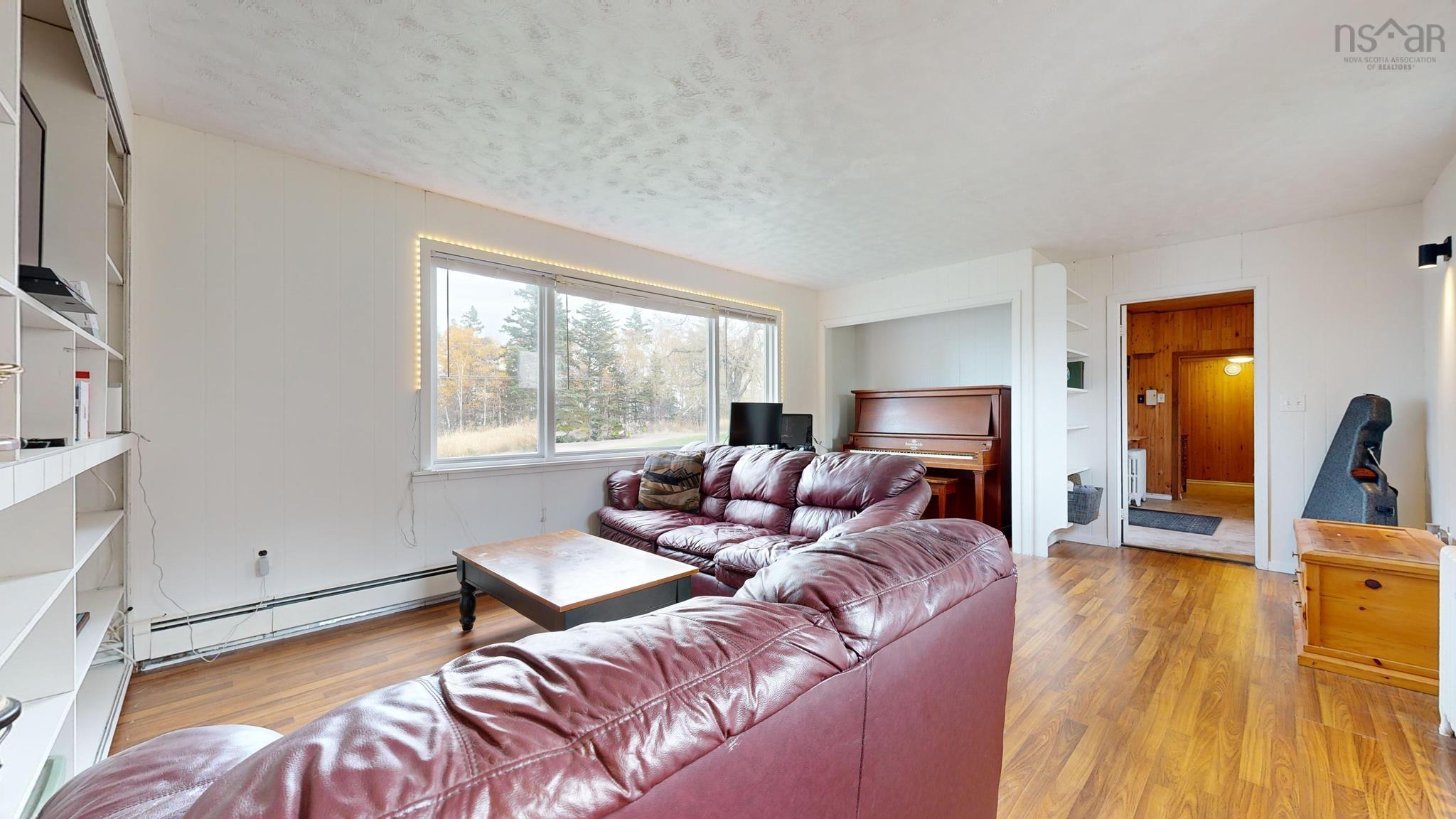 $475,000.00: 60 Cove Road, Halls Harbour