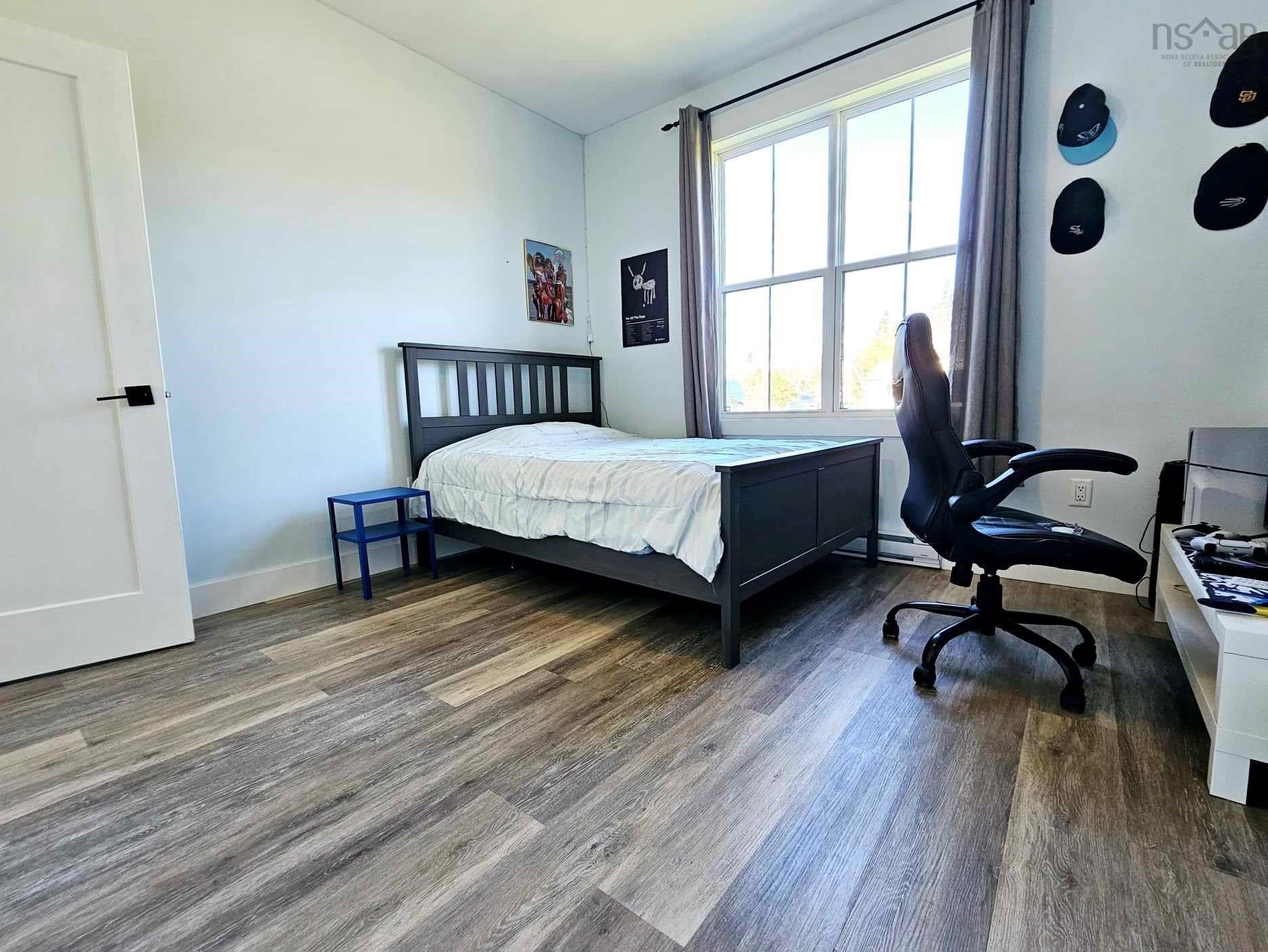 $524,500.00: 236 Runway Court, Valley