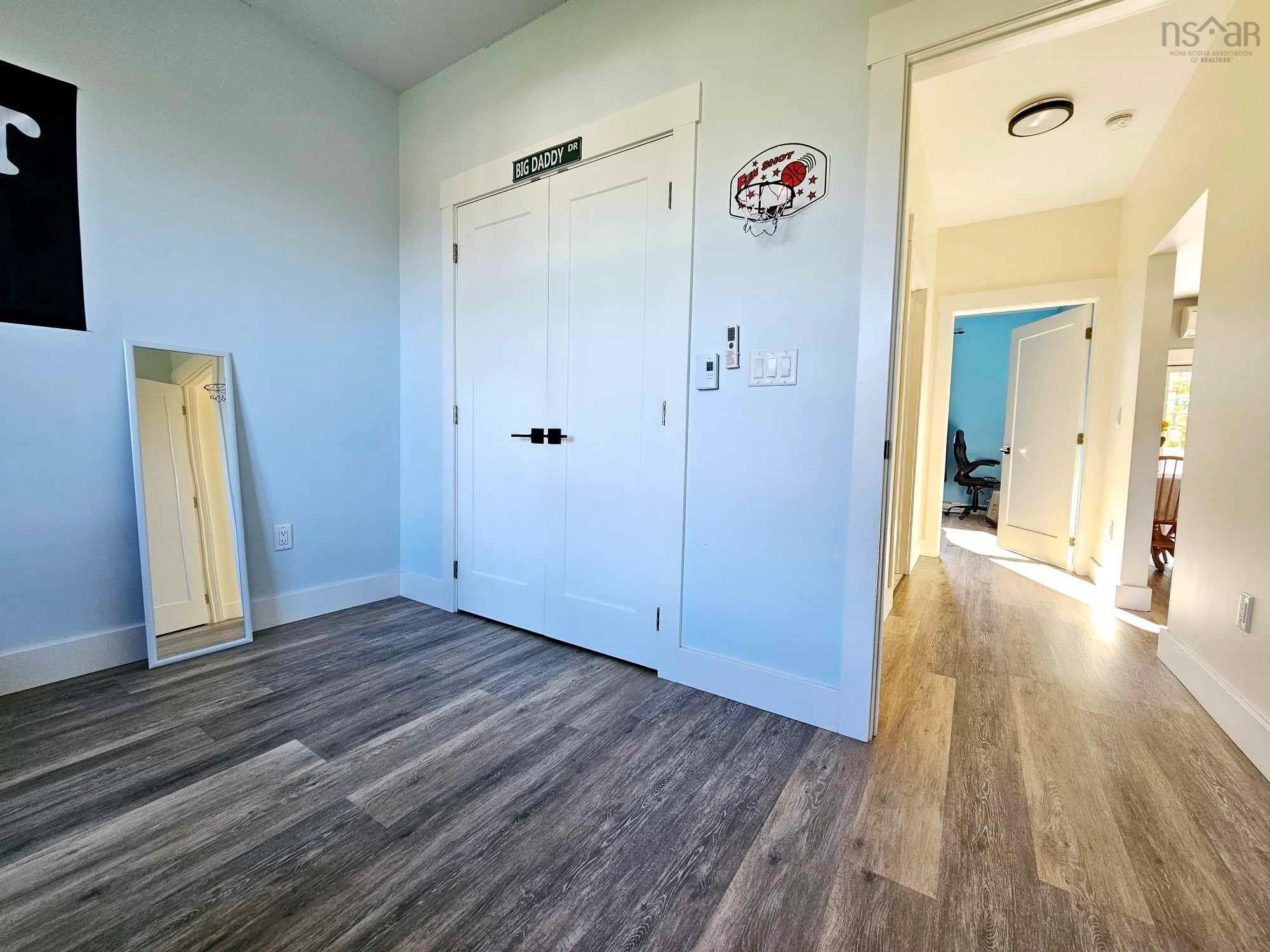 $524,500.00: 236 Runway Court, Valley