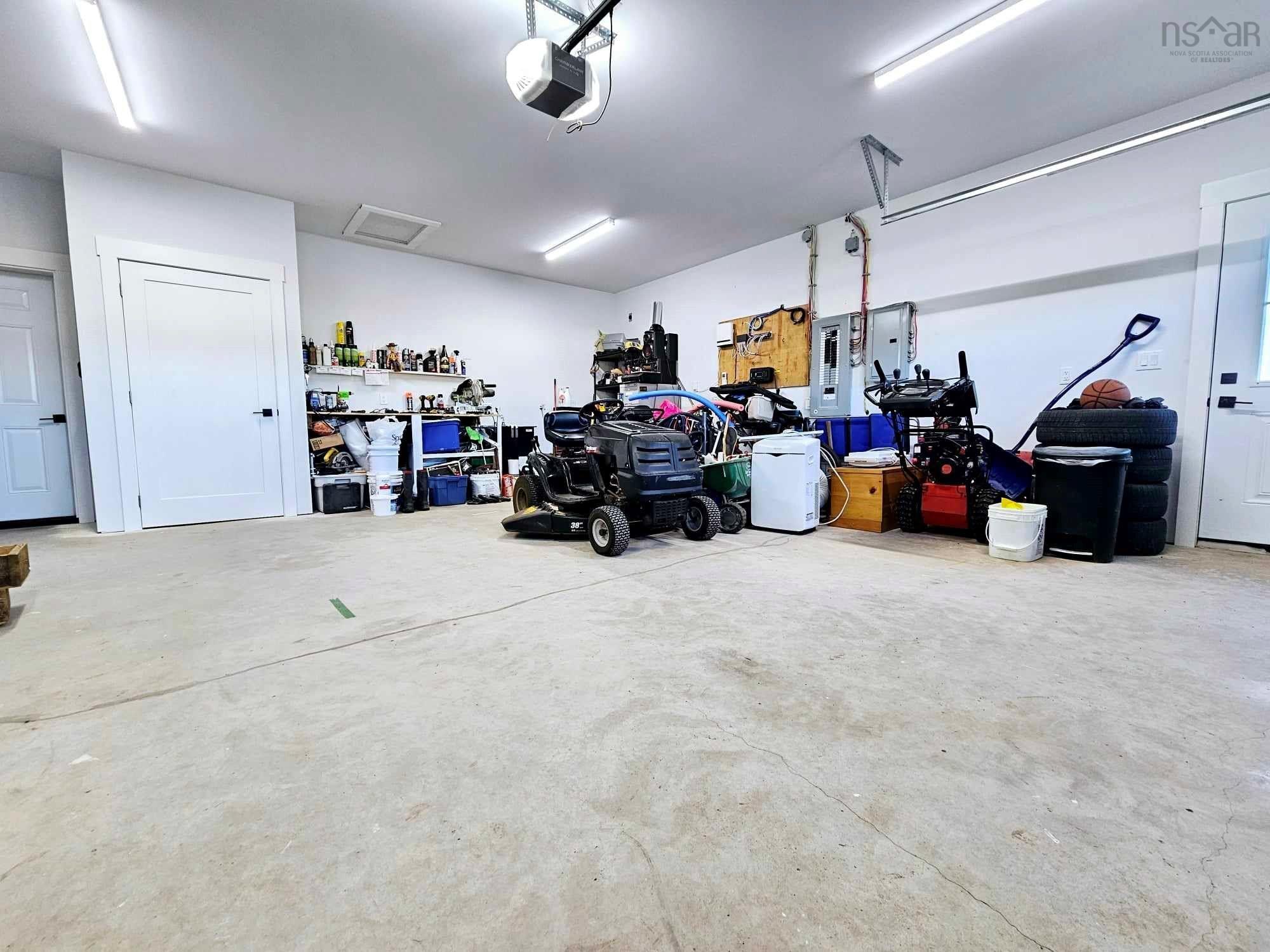 $524,500.00: 236 Runway Court, Valley