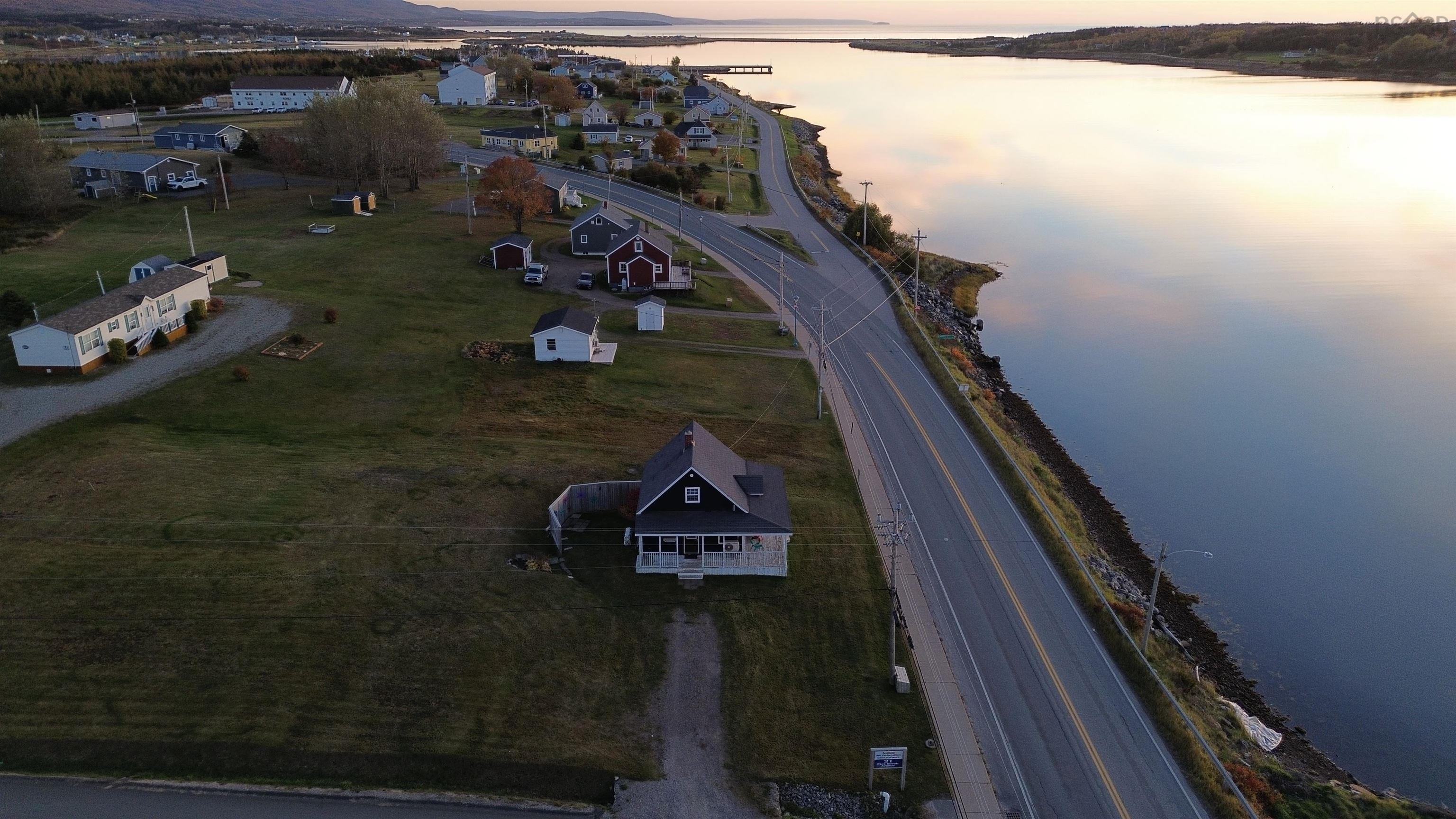 $265,000.00: 14962 Cabot Trail, Chéticamp