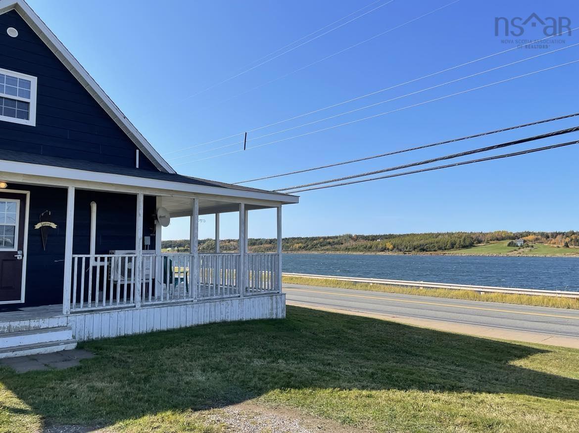 $265,000.00: 14962 Cabot Trail, Chéticamp