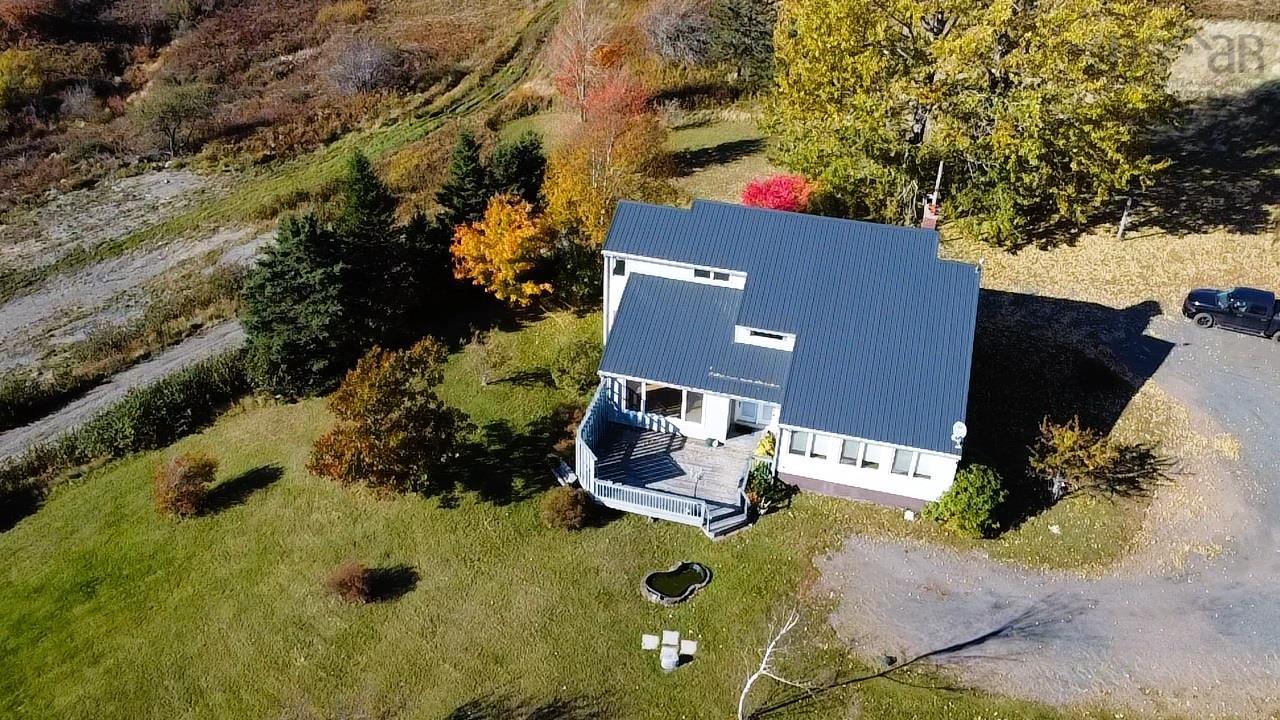 $559,900.00: 8005 Hwy#209 Highway, Wards Brook