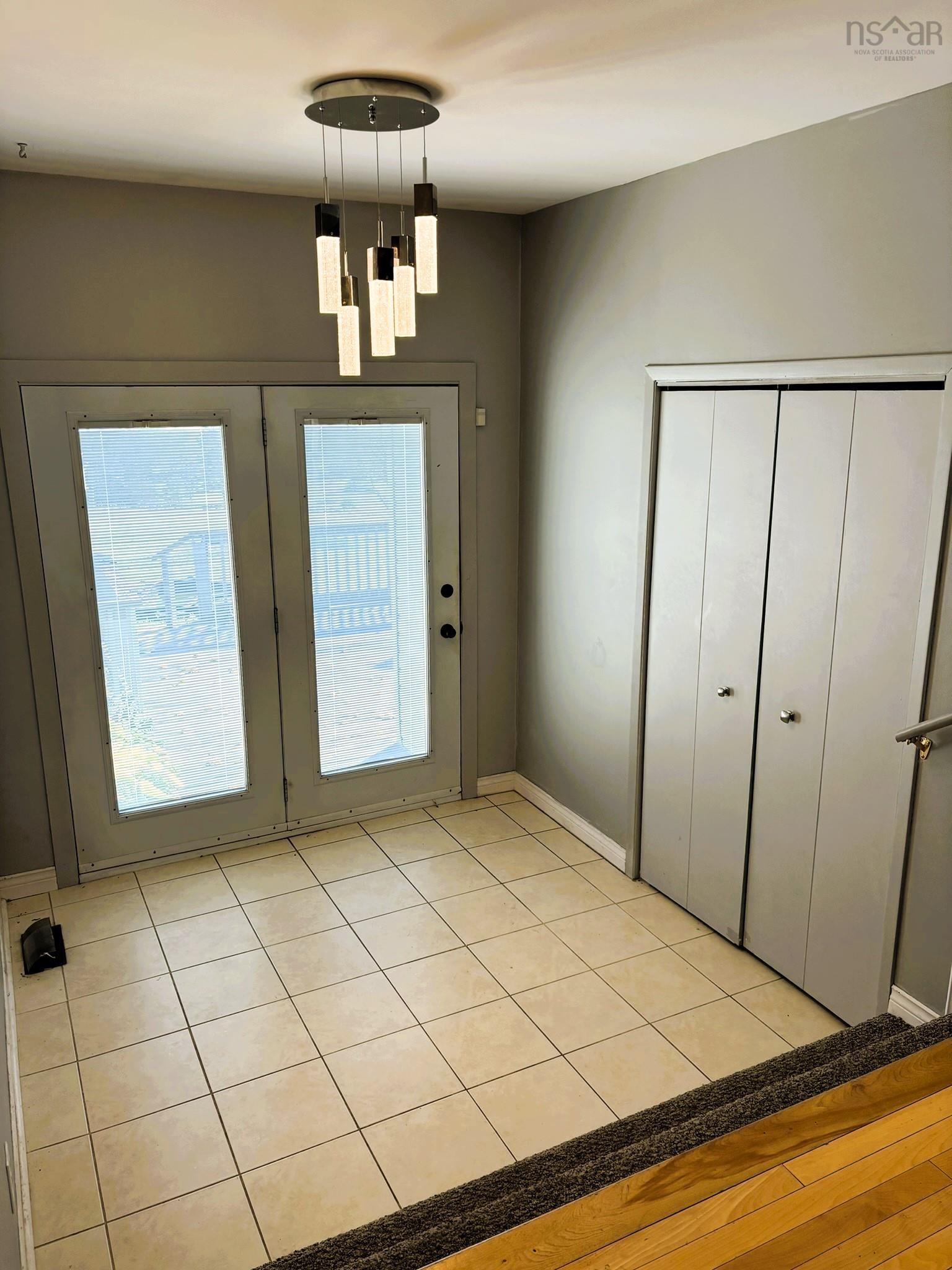 $559,900.00: 8005 Hwy#209 Highway, Wards Brook
