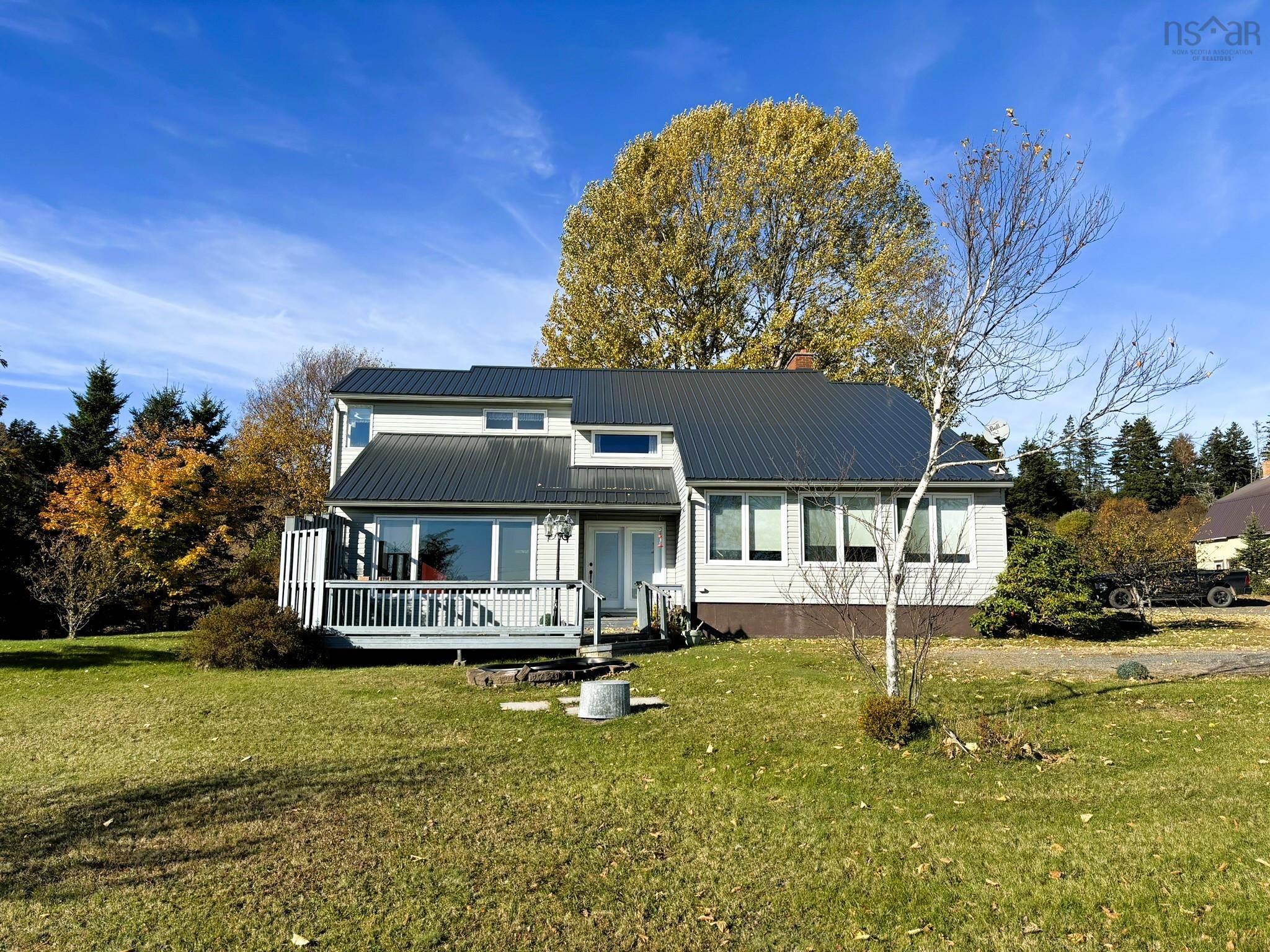 $559,900.00: 8005 Hwy#209 Highway, Wards Brook