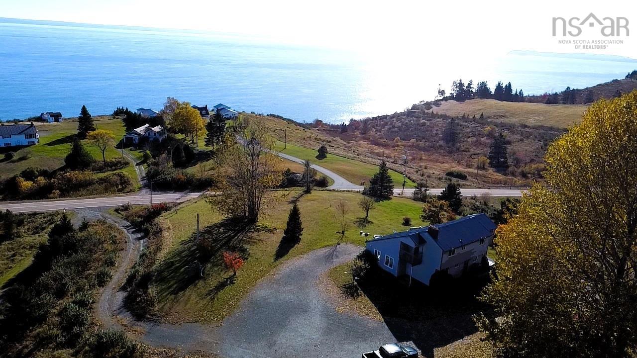 $559,900.00: 8005 Hwy#209 Highway, Wards Brook