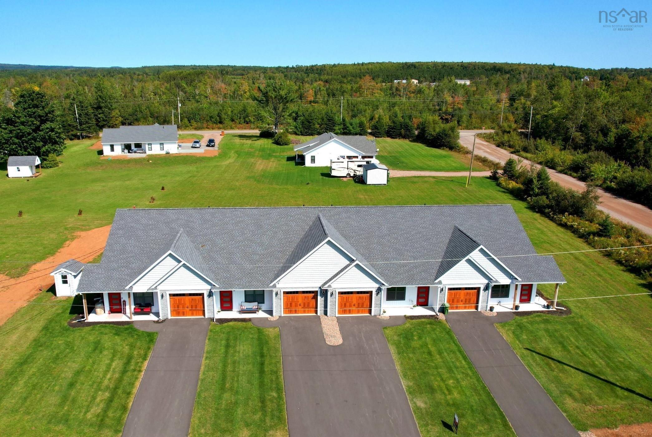 $348,500.00: 6 Livia Meadows Court, Debert