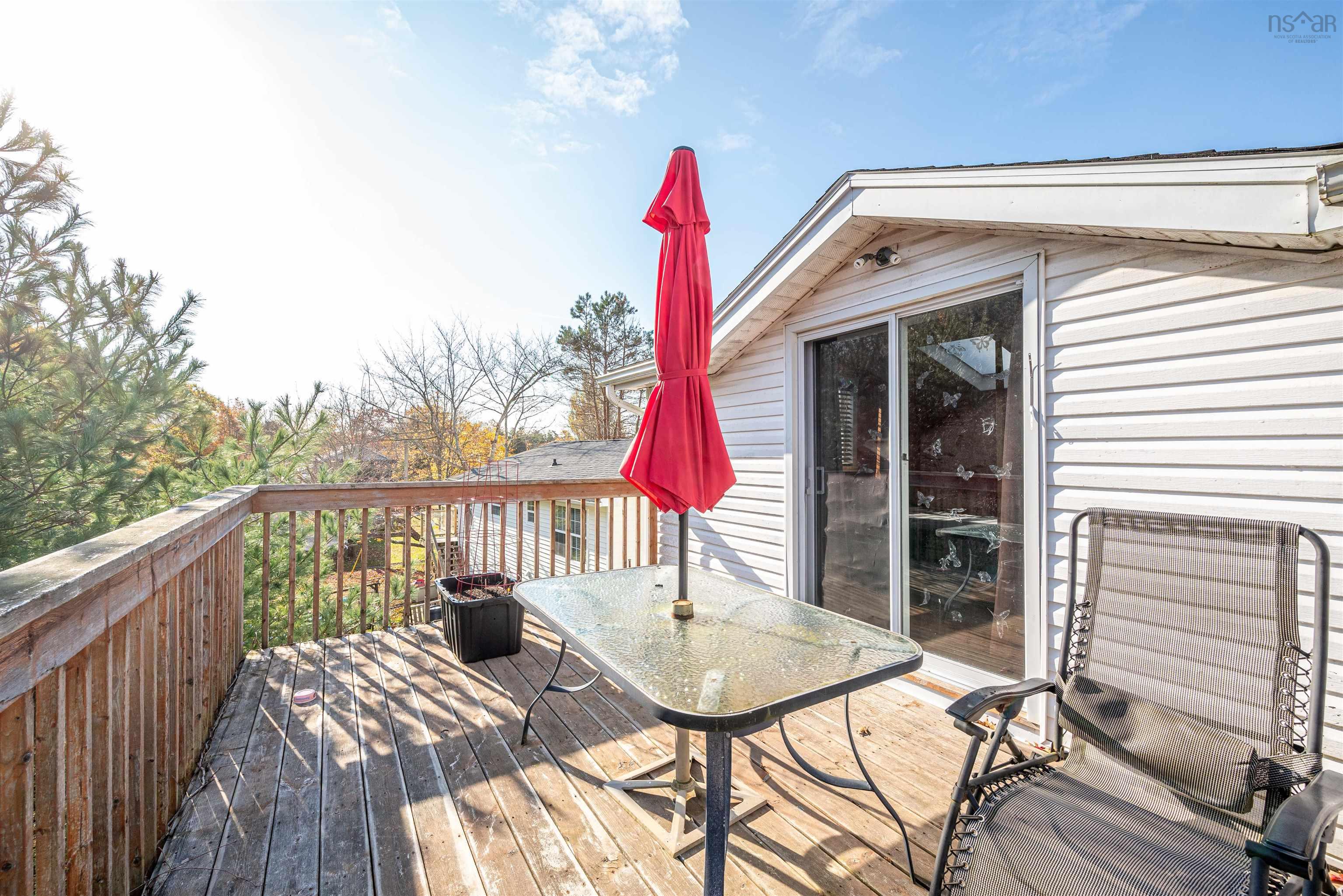 $584,900.00: 206 Lakeview Road, Lakeview