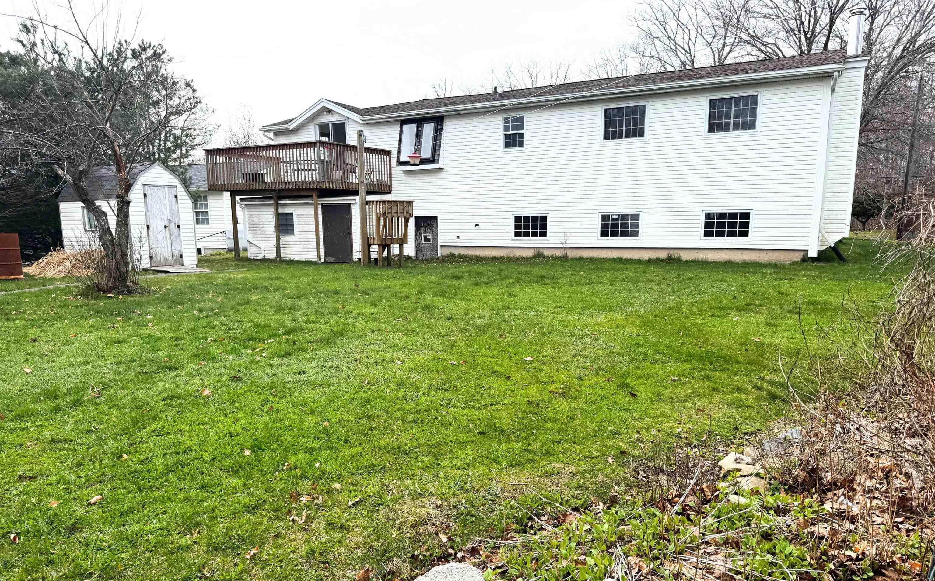 $584,900.00: 206 Lakeview Road, Lakeview