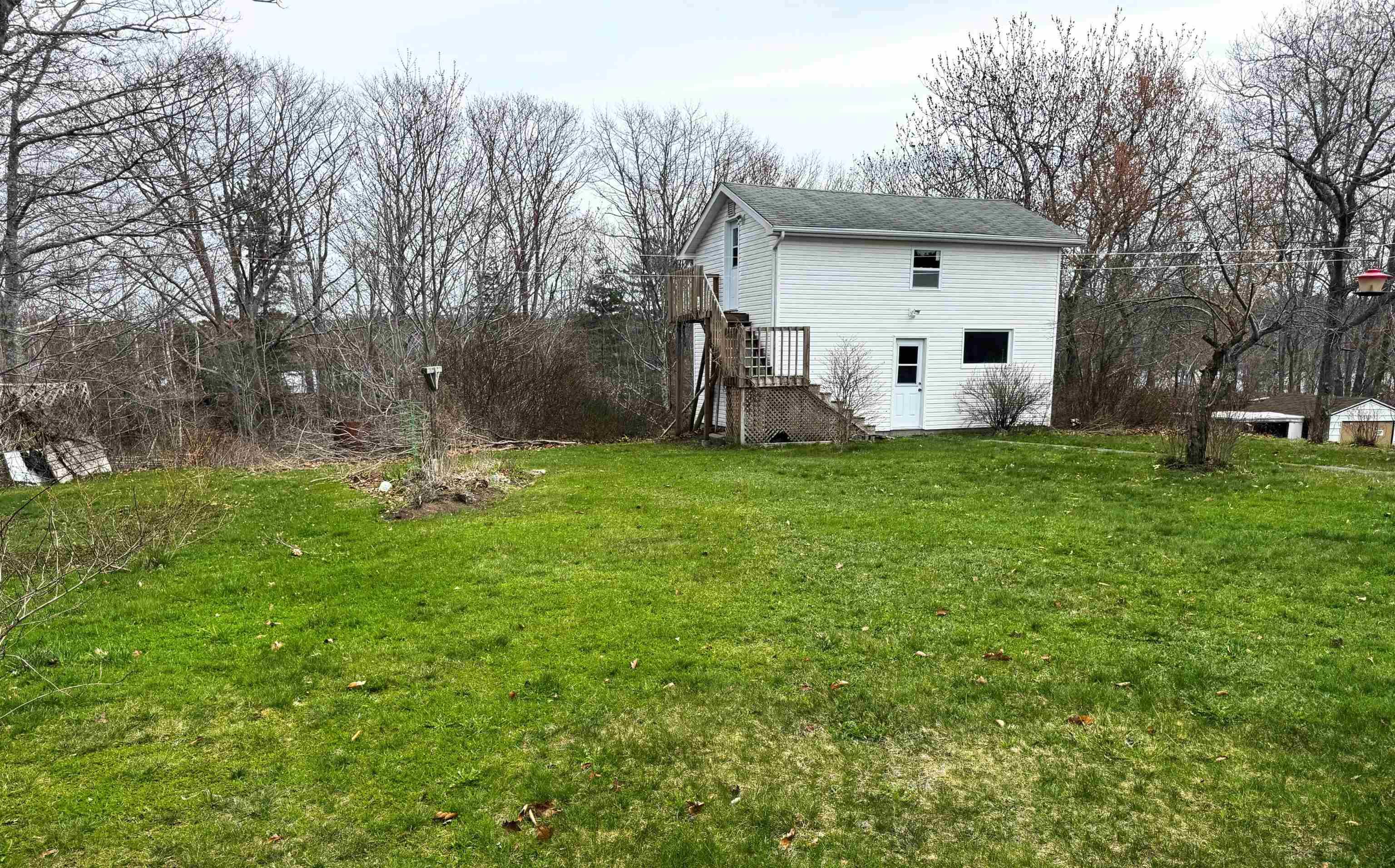 $584,900.00: 206 Lakeview Road, Lakeview