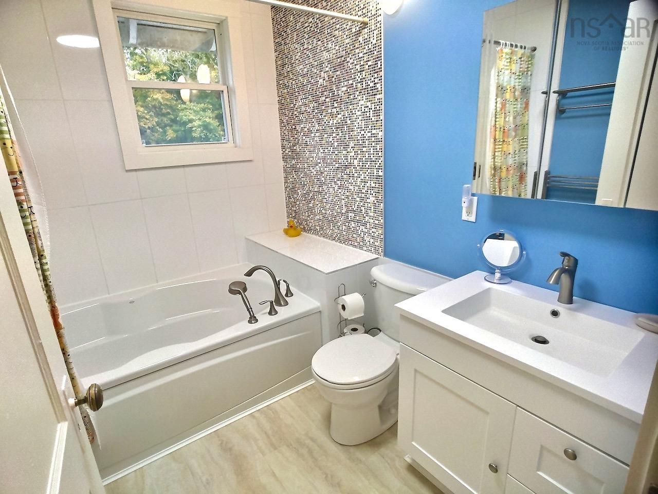 $584,900.00: 62 School Street, Annapolis Royal
