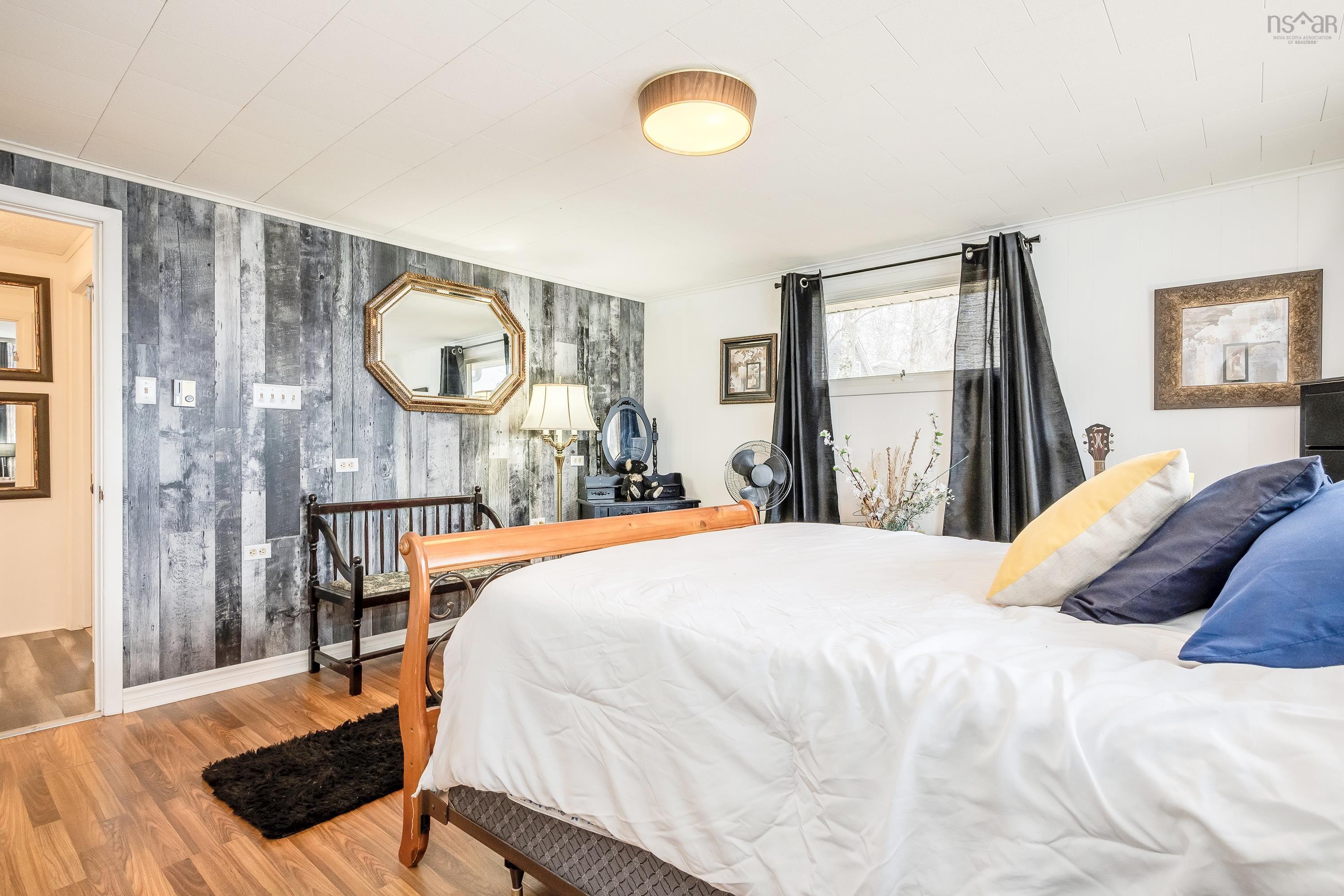 $460,000.00: 585 Rumsey Lake Road, Arlington West