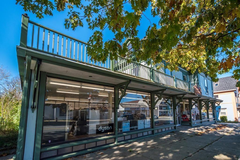 $999,000.00: 147 Water Street, Shelburne