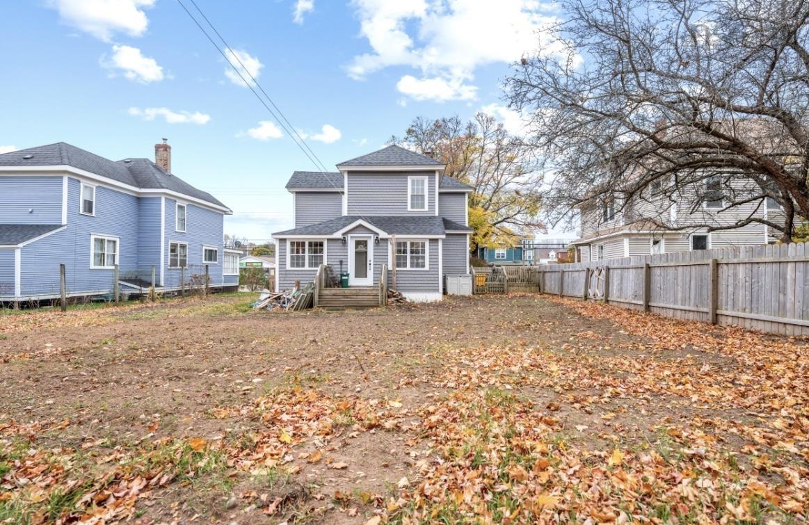 $478,900.00: 124 Church Street, Amherst