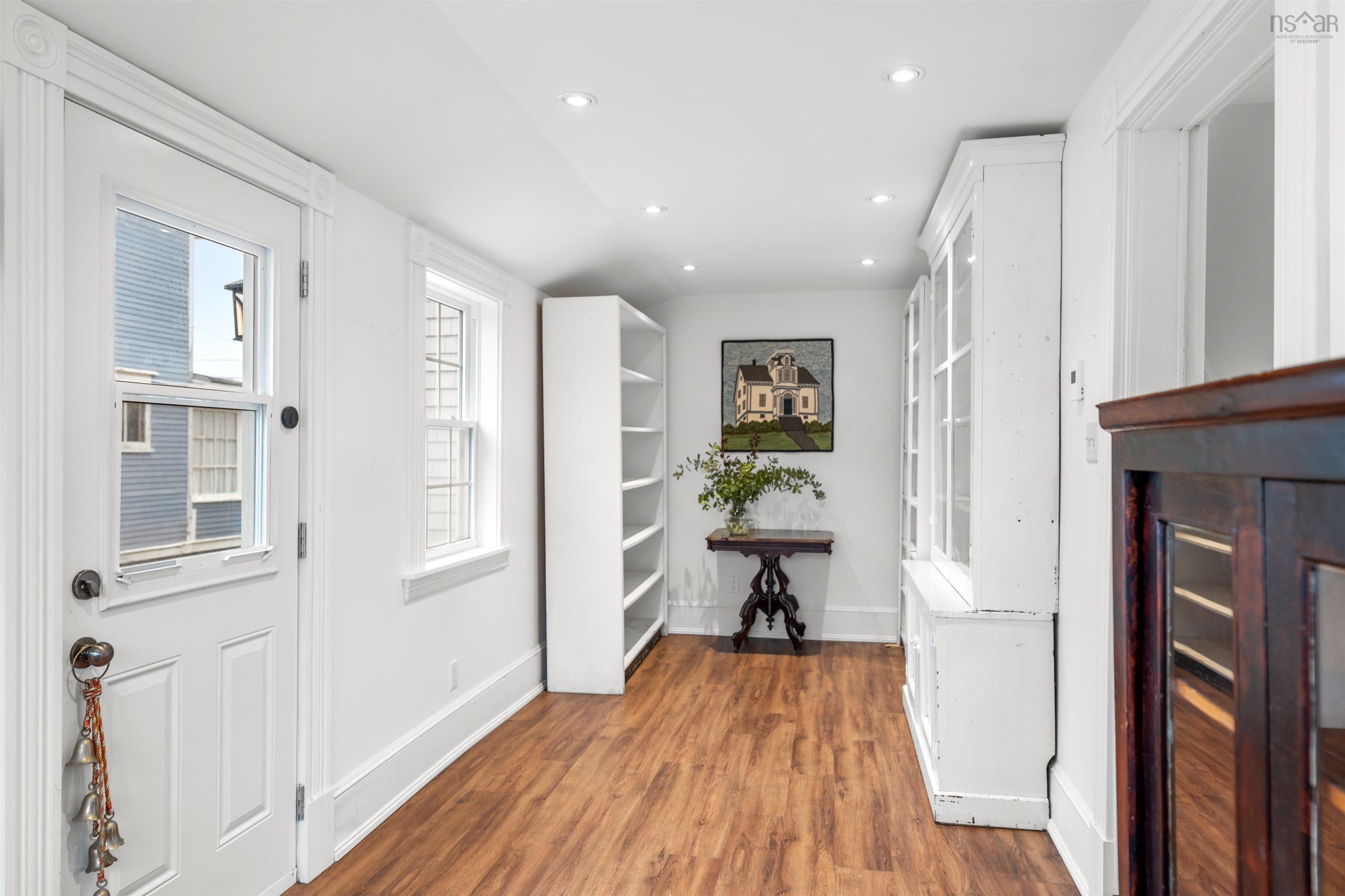$478,900.00: 124 Church Street, Amherst