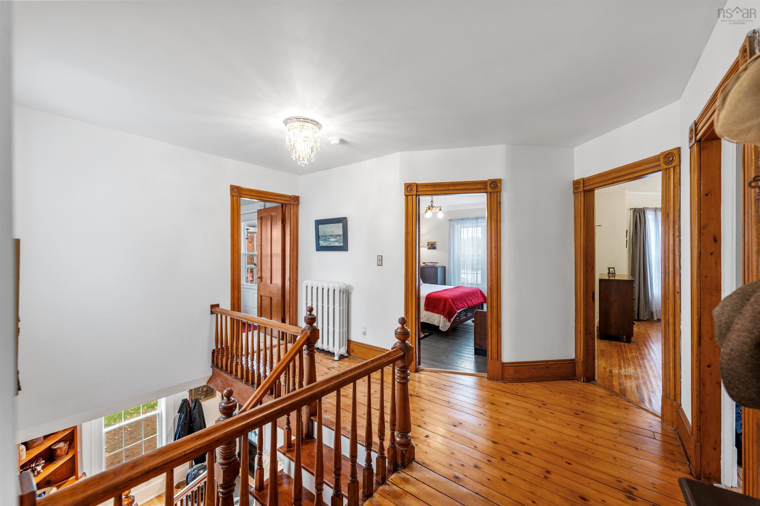 $478,900.00: 124 Church Street, Amherst