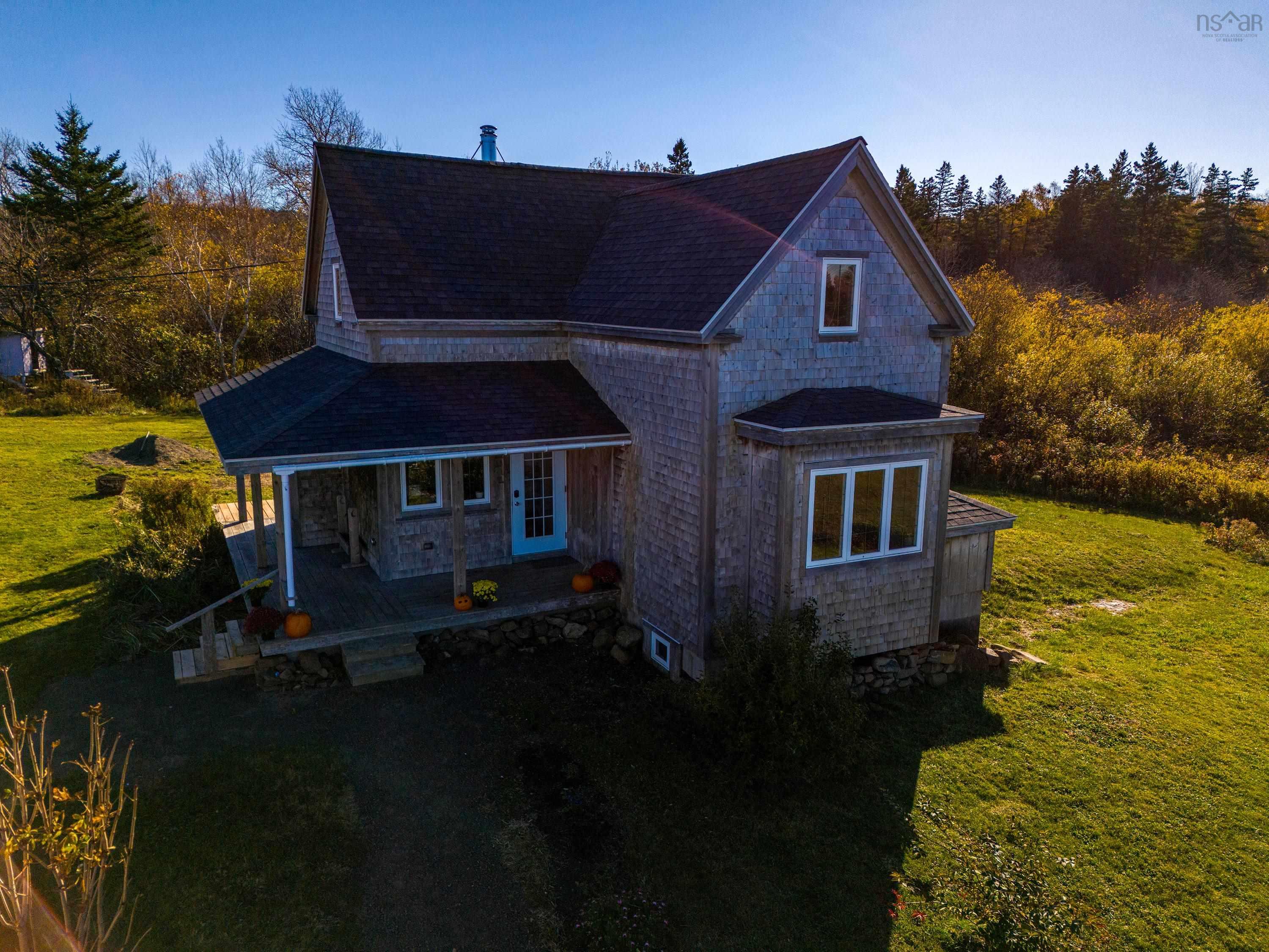 $399,000.00: 545 Brinton Road, Port Lorne