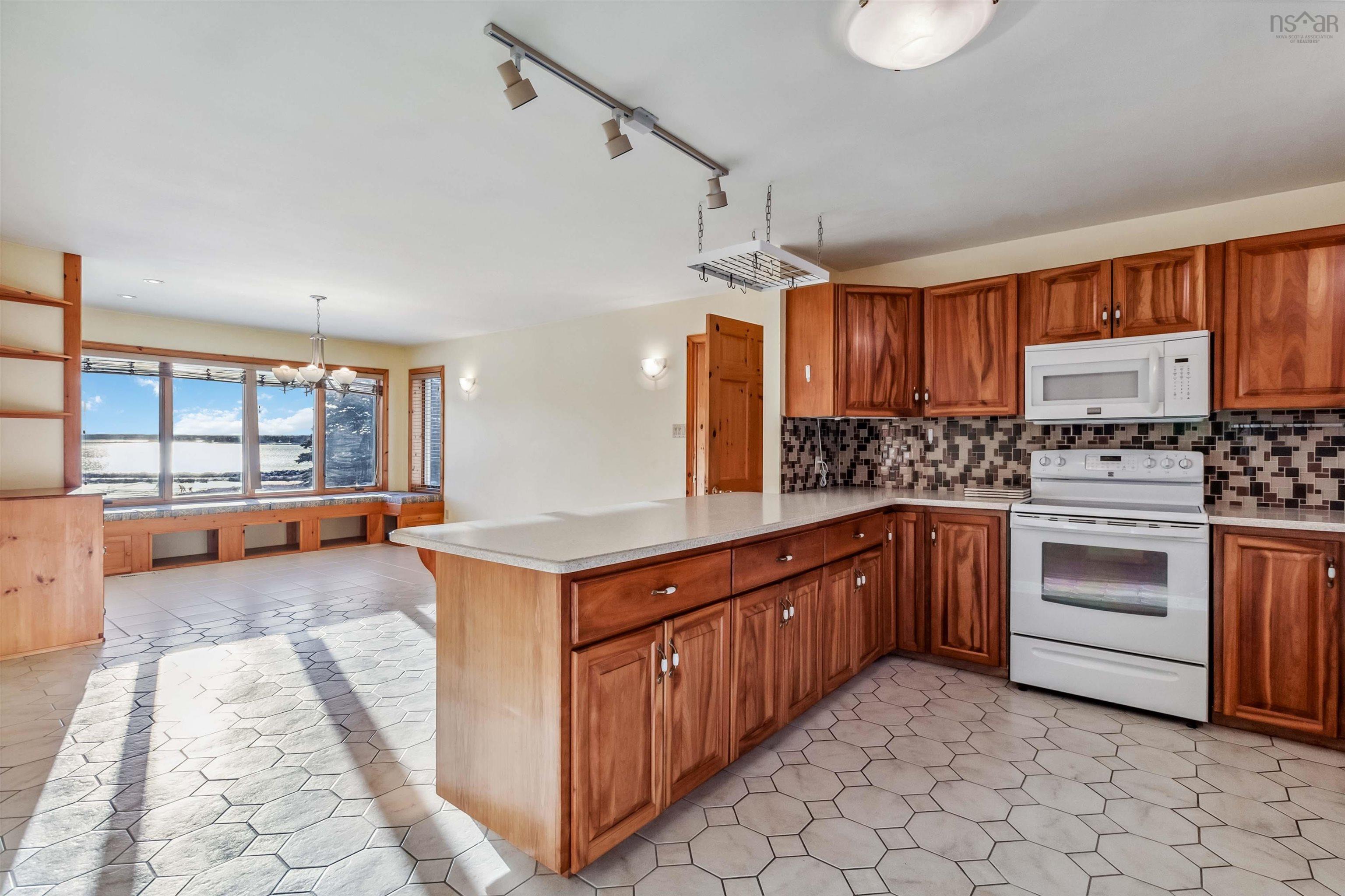 $624,900.00: 78 Eagle Head Wharf Road, Eagle Head