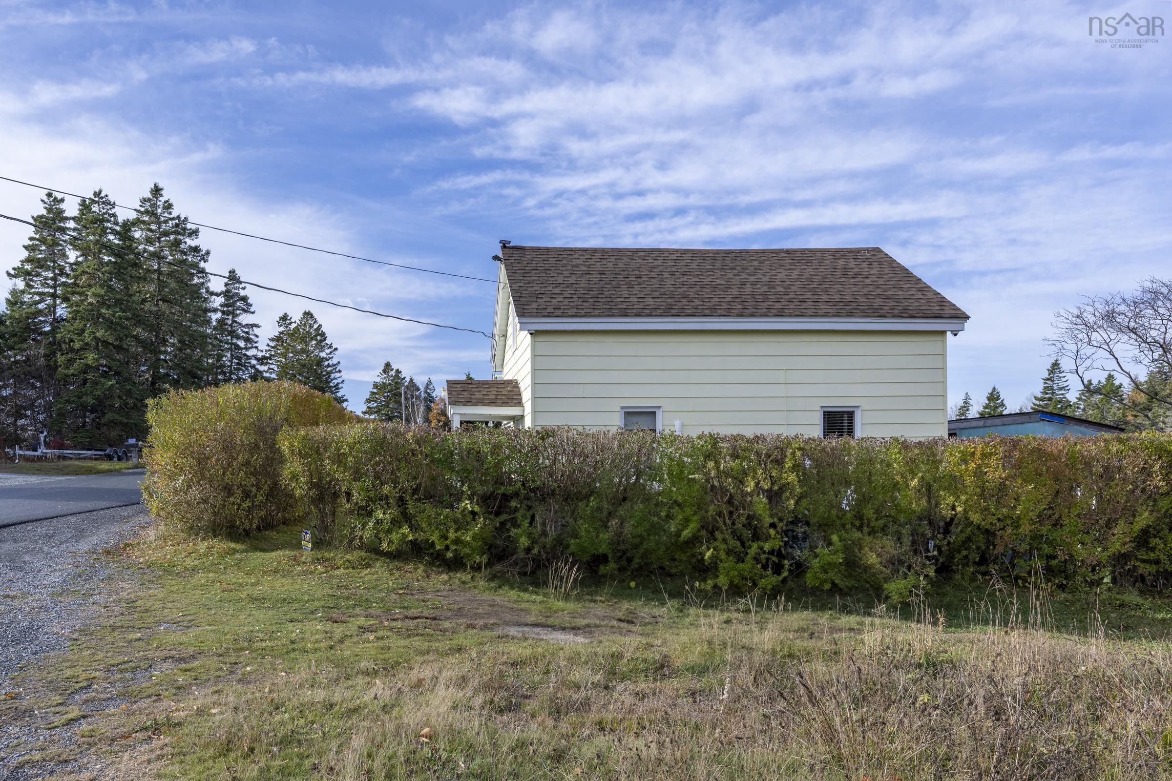 $279,000.00: 501 Stonehurst Road, Stonehurst North