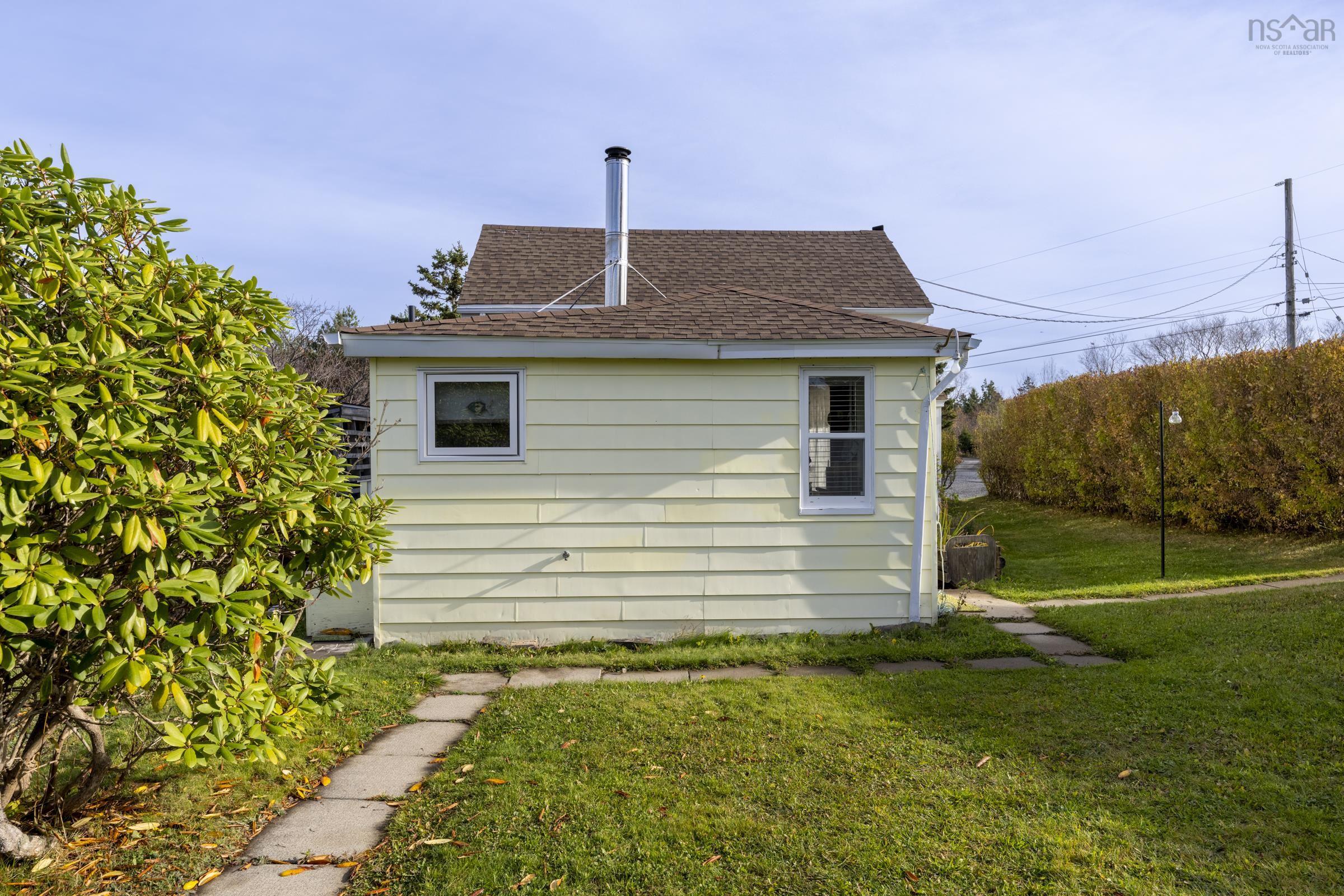 $279,000.00: 501 Stonehurst Road, Stonehurst North