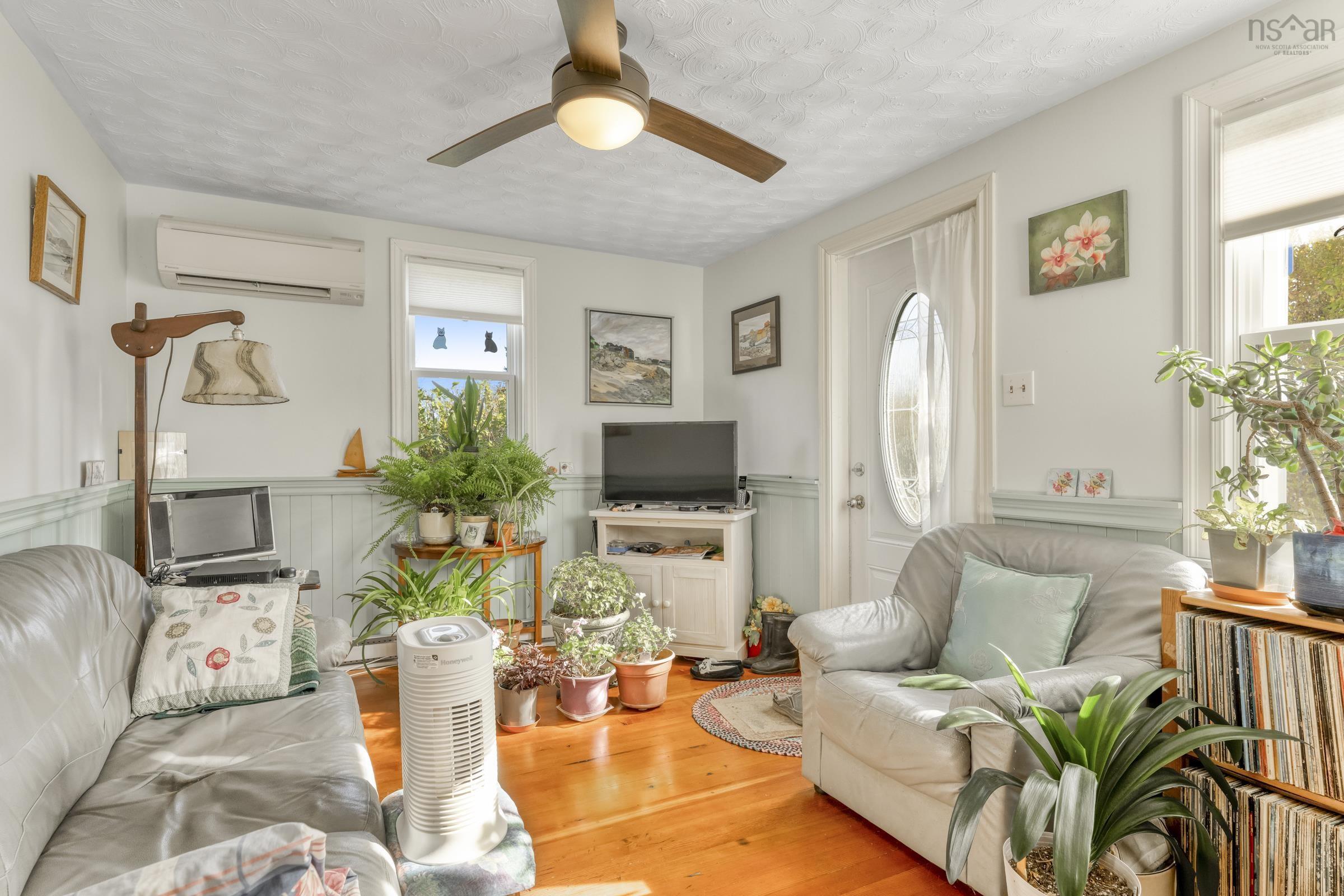 $279,000.00: 501 Stonehurst Road, Stonehurst North