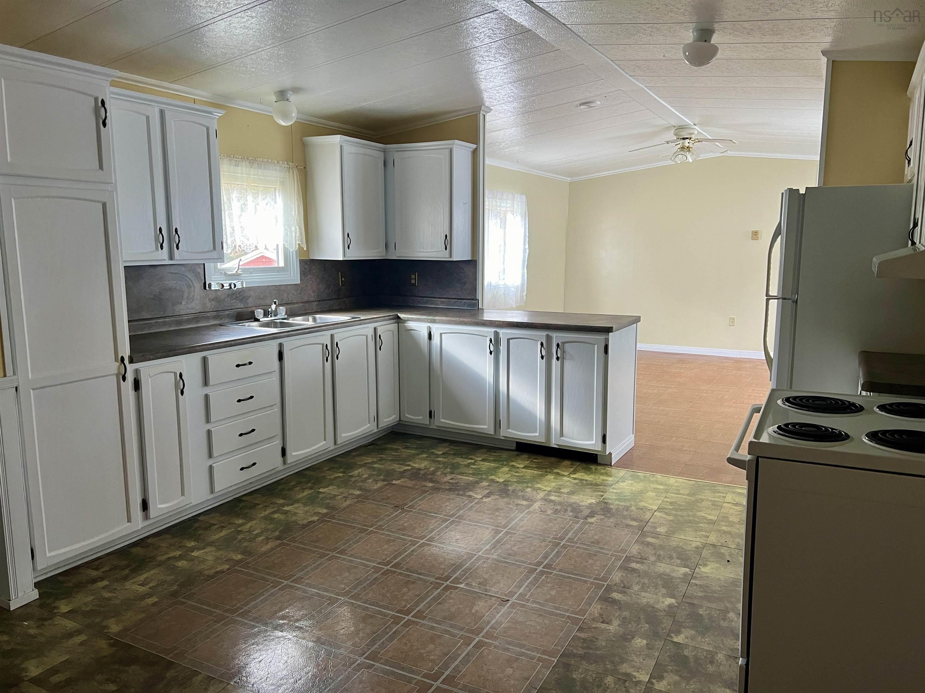 $280,000.00: 47 Angus Hiltz Road, Chester Basin