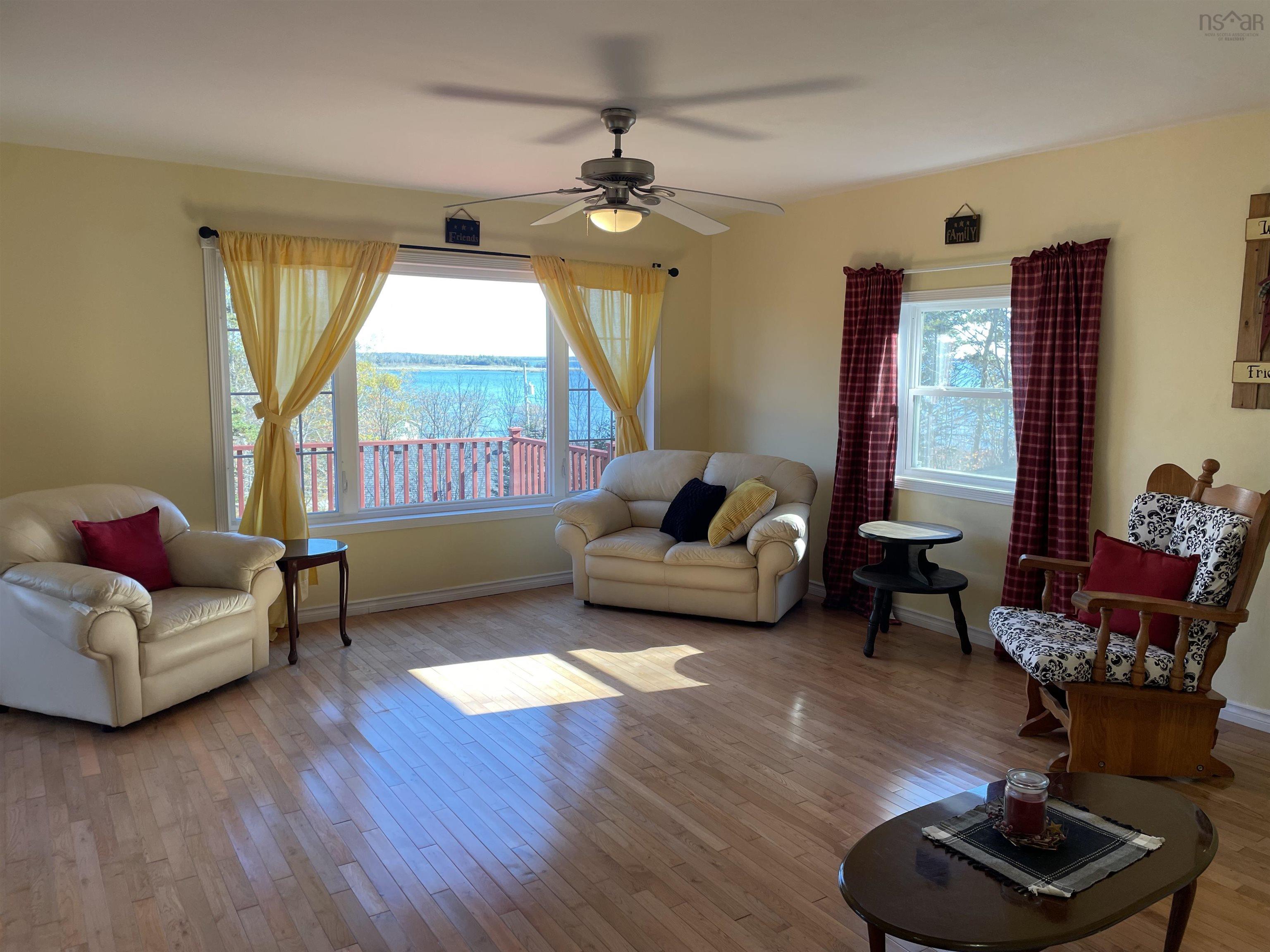 $249,000.00: 114 Hammond Road, Jordan Bay