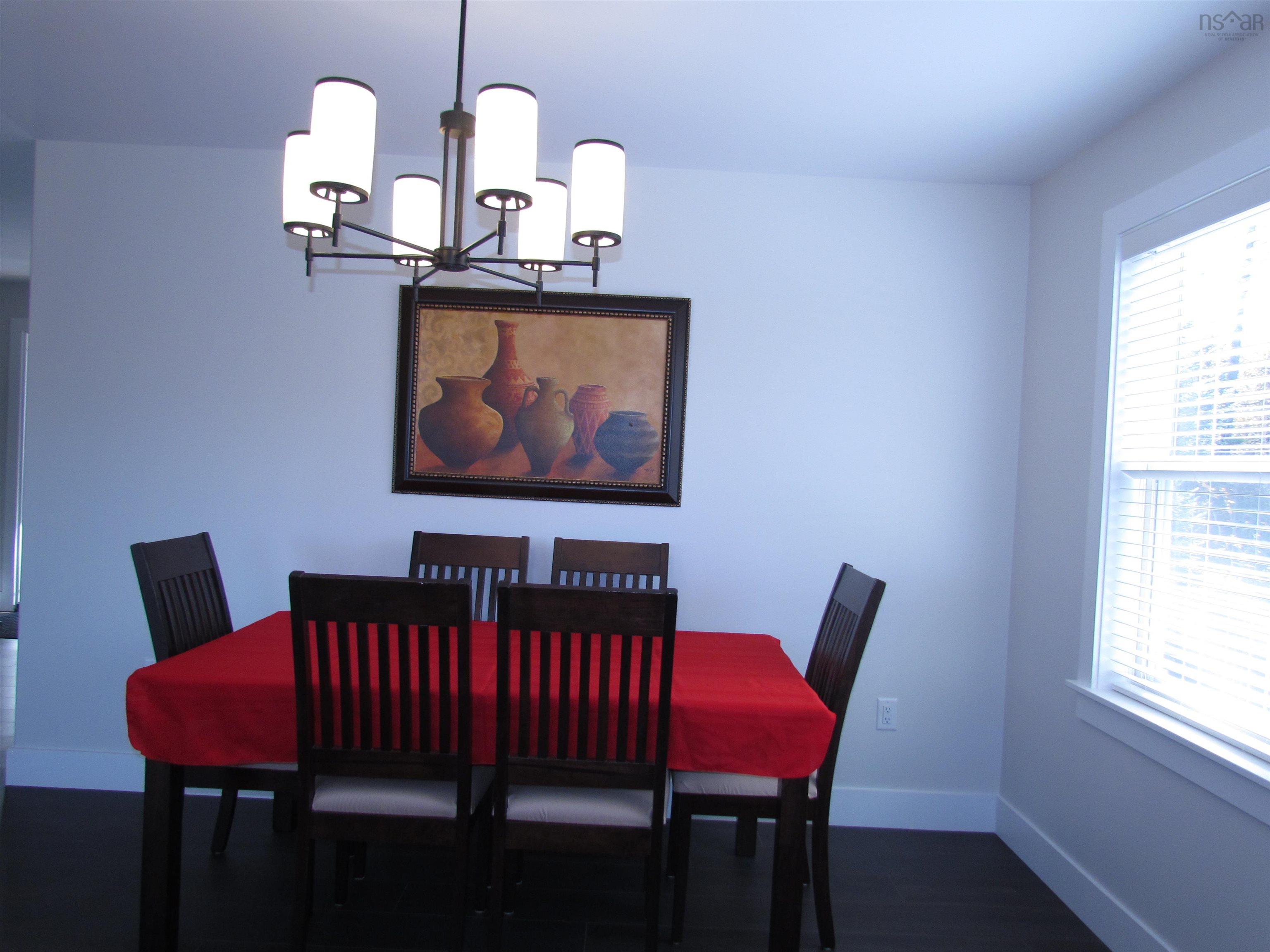 $889,900.00: 523 Westwood Boulevard, Upper Tantallon