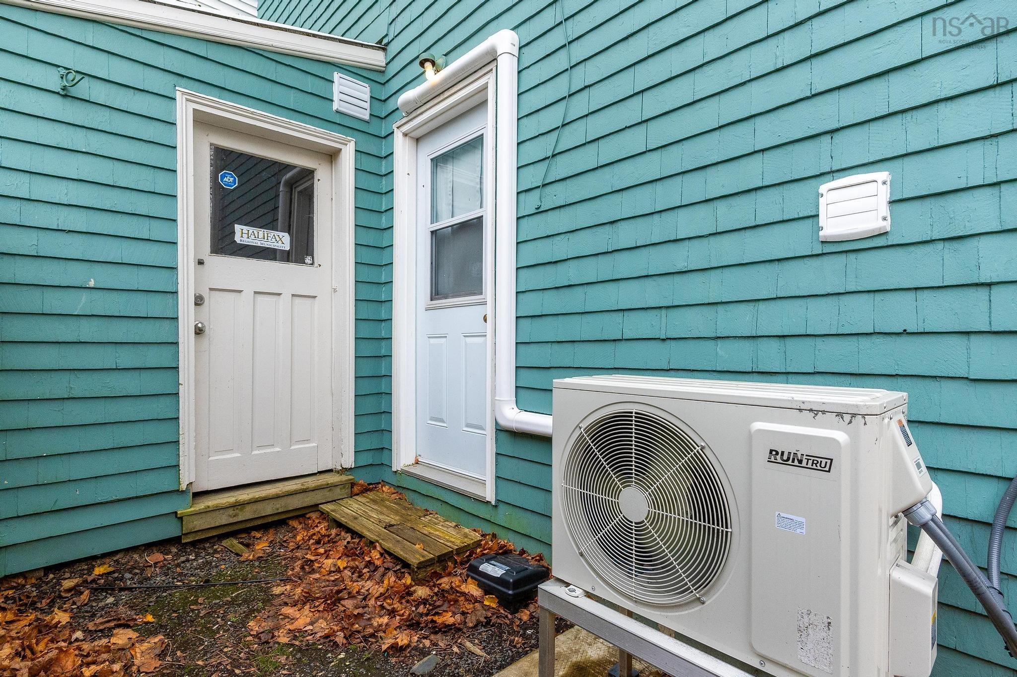 $624,000.00: 6371 Norwood Street, Halifax Peninsula