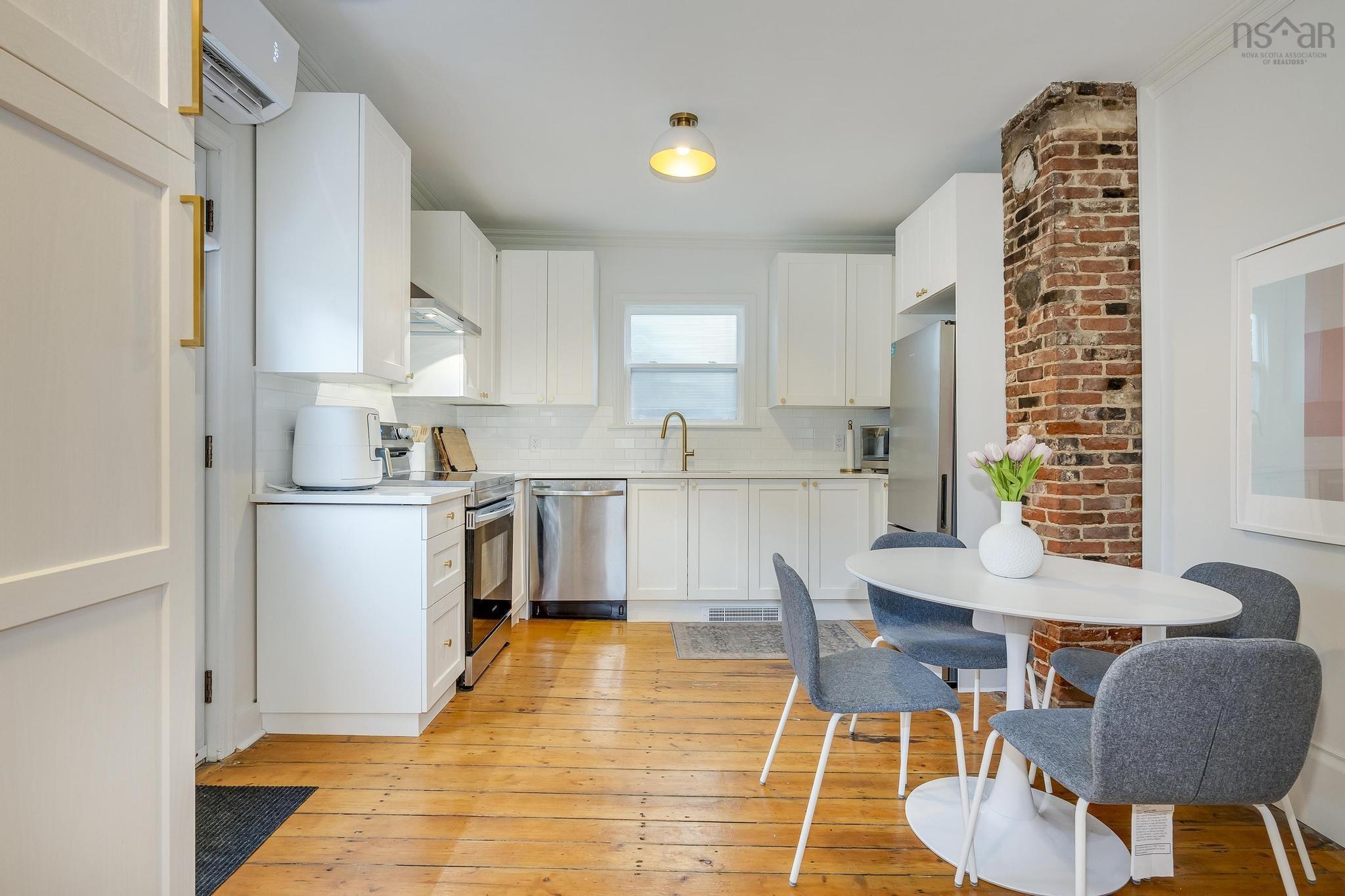 $624,000.00: 6371 Norwood Street, Halifax Peninsula