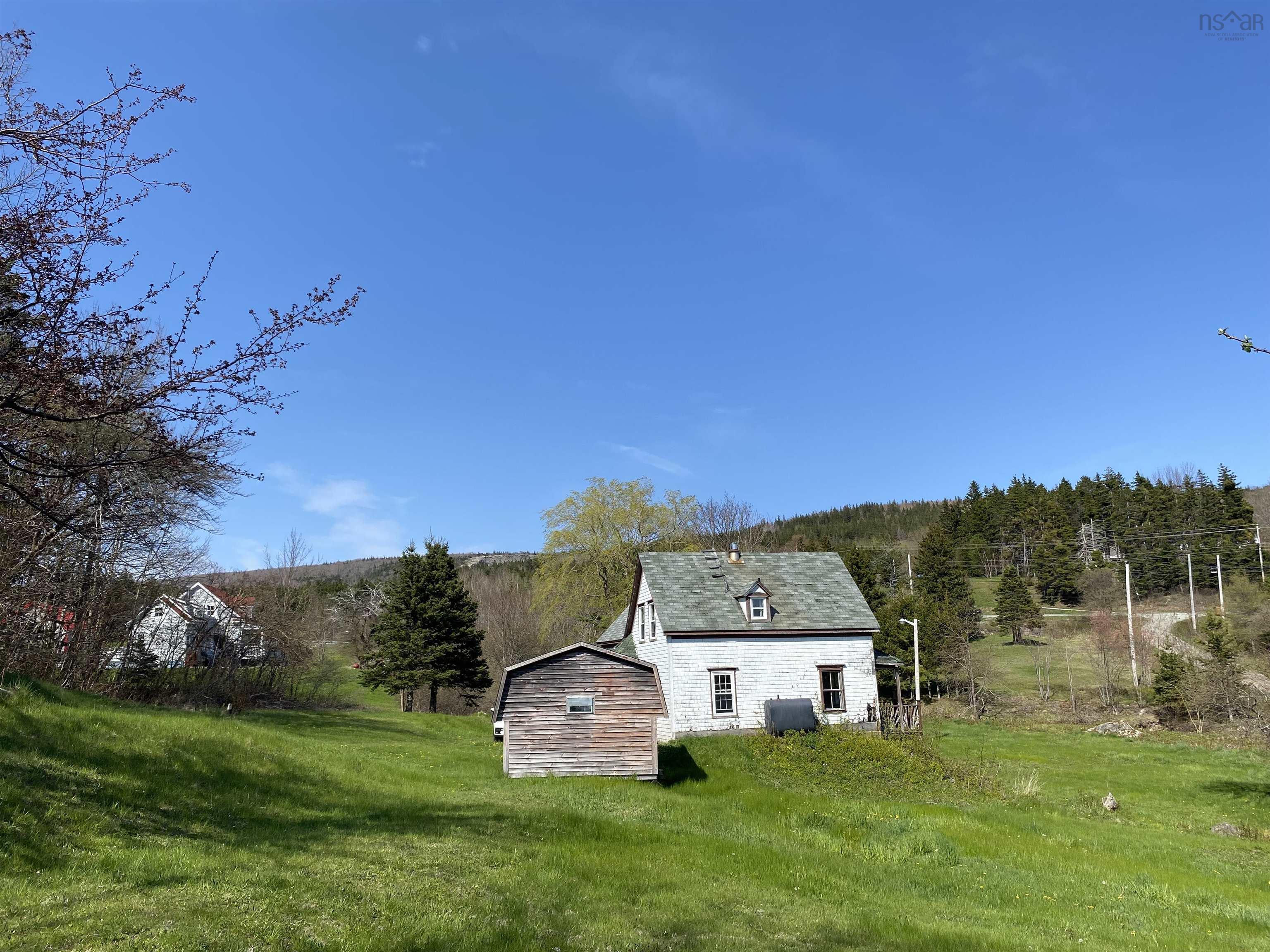 $94,500.00: 1307 Highway 19, Troy