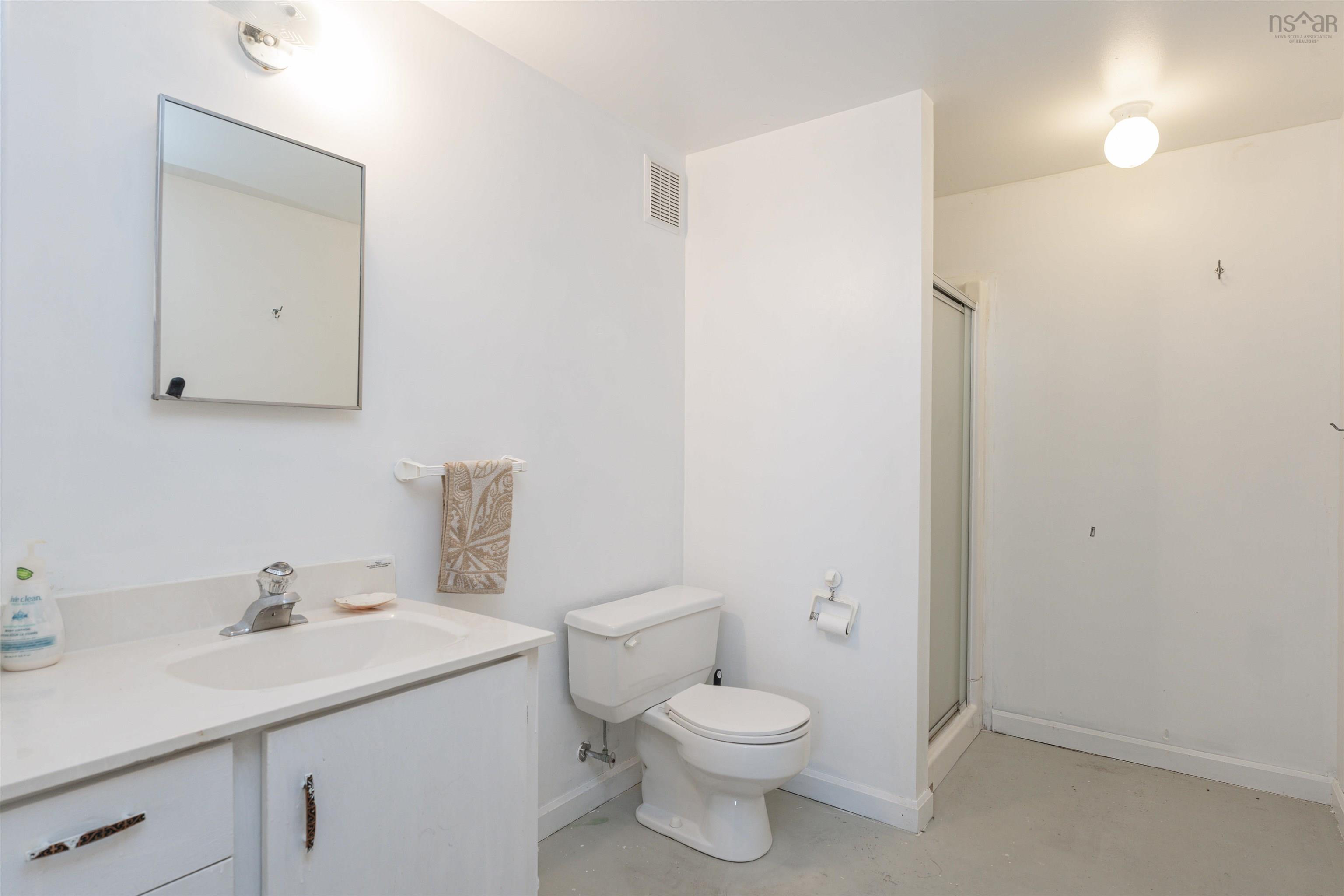 $1,150,000.00: 38 Moores Road, Glen Margaret