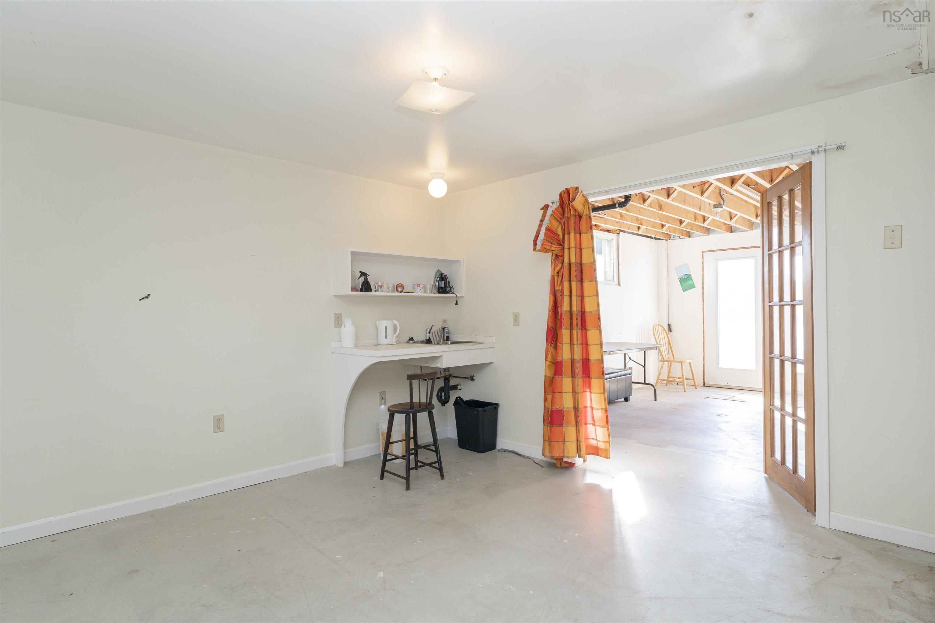 $1,150,000.00: 38 Moores Road, Glen Margaret