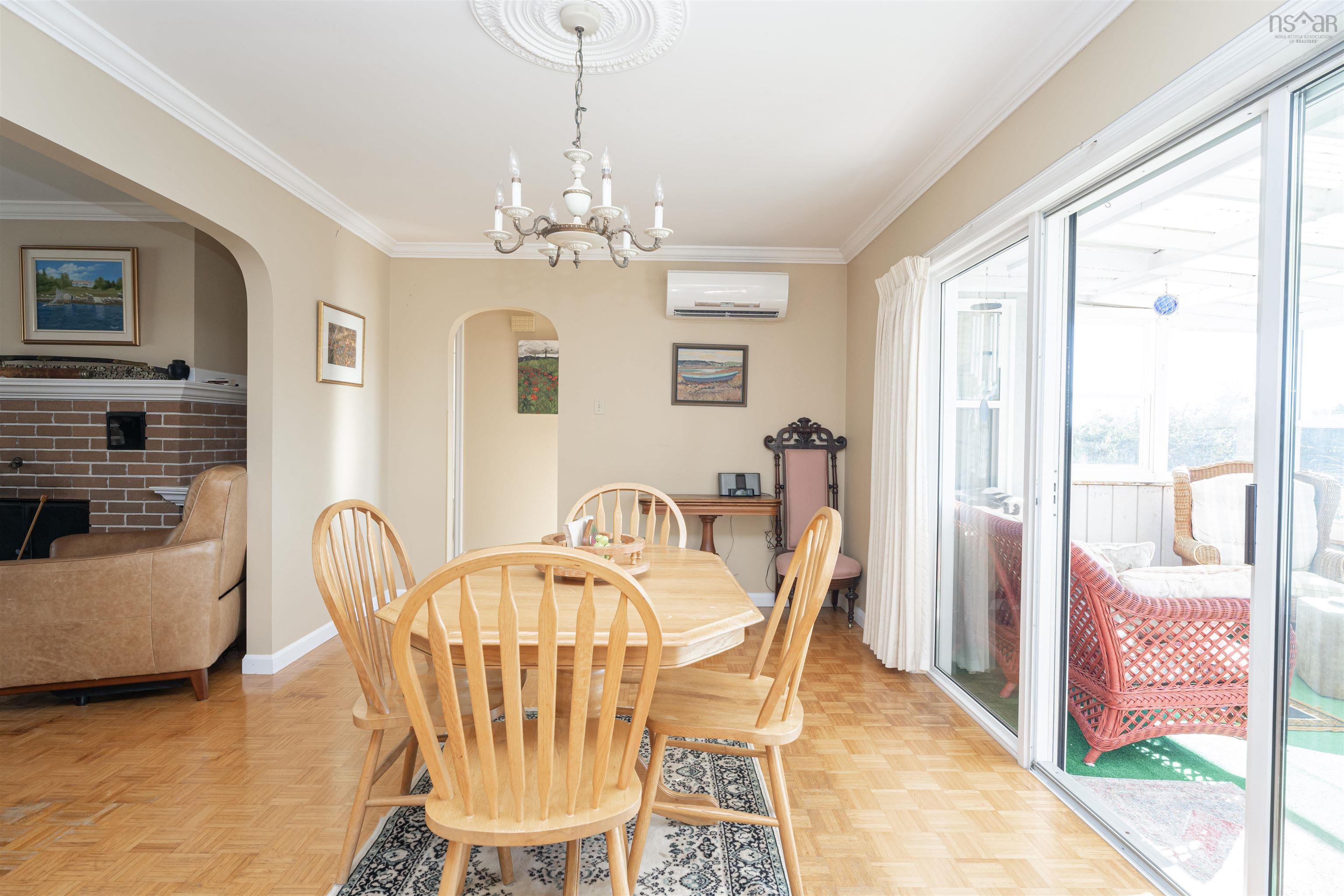$1,150,000.00: 38 Moores Road, Glen Margaret