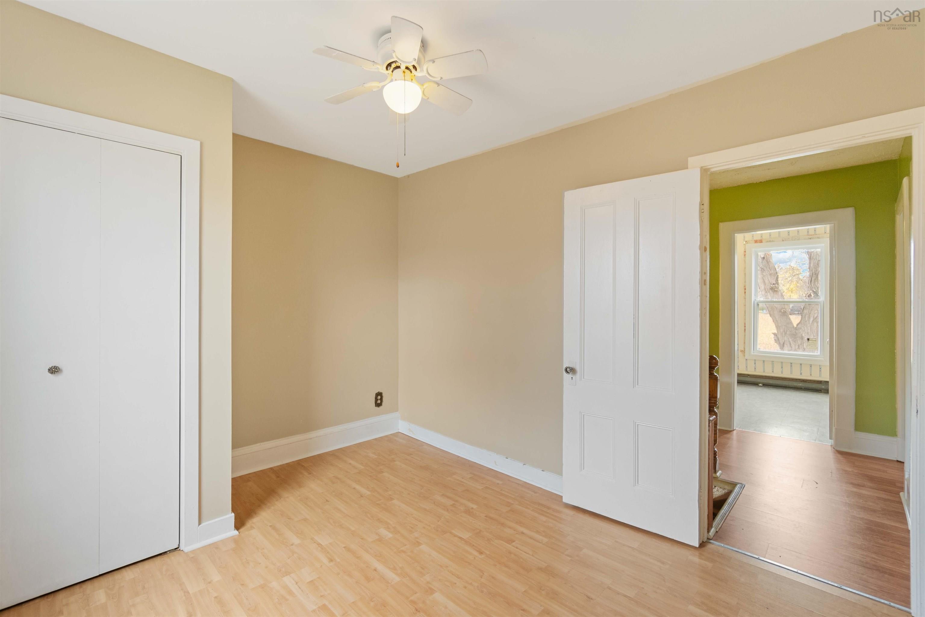 $249,900.00: 560 Victoria Drive, Kingston