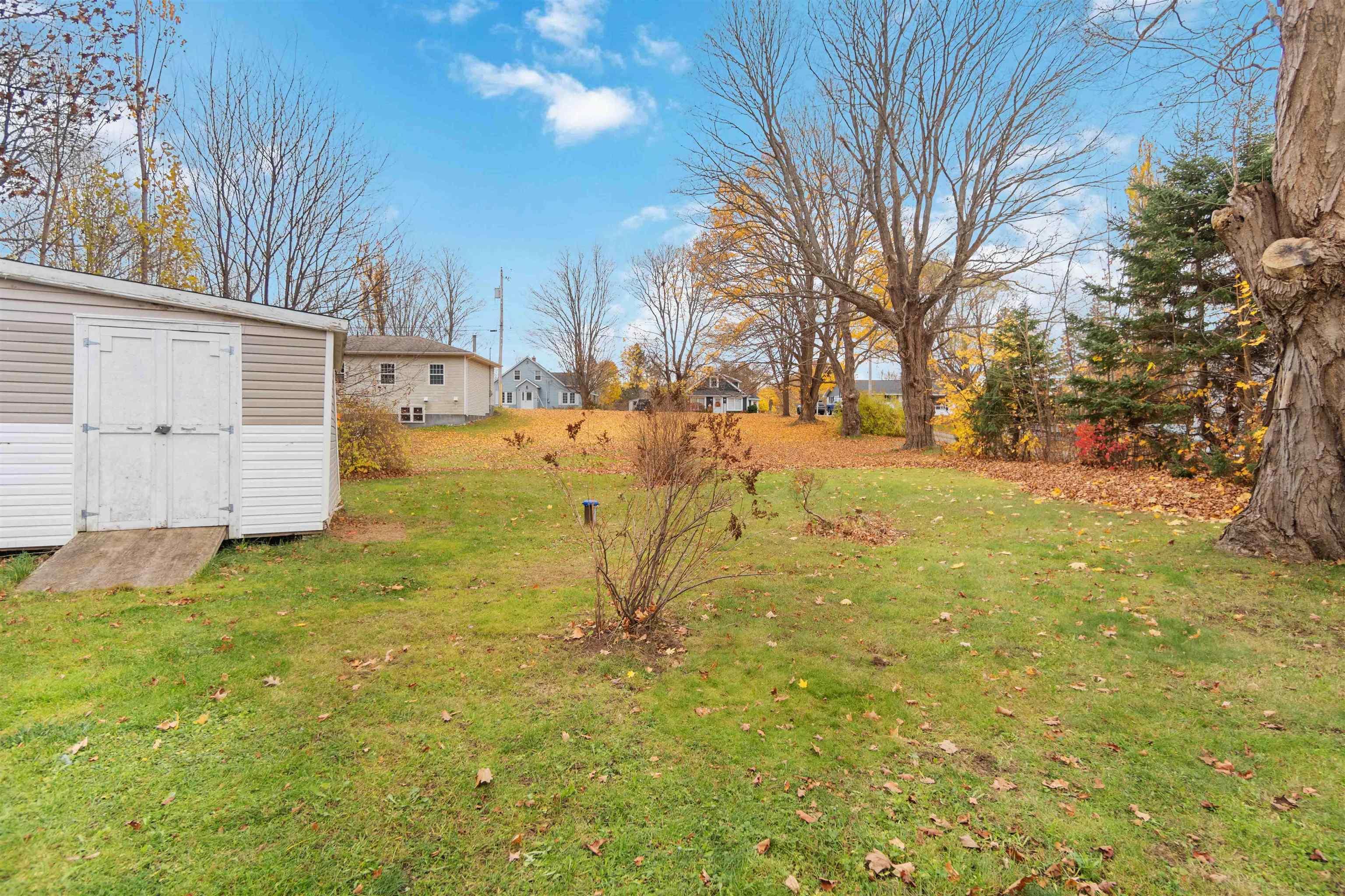 $249,900.00: 560 Victoria Drive, Kingston