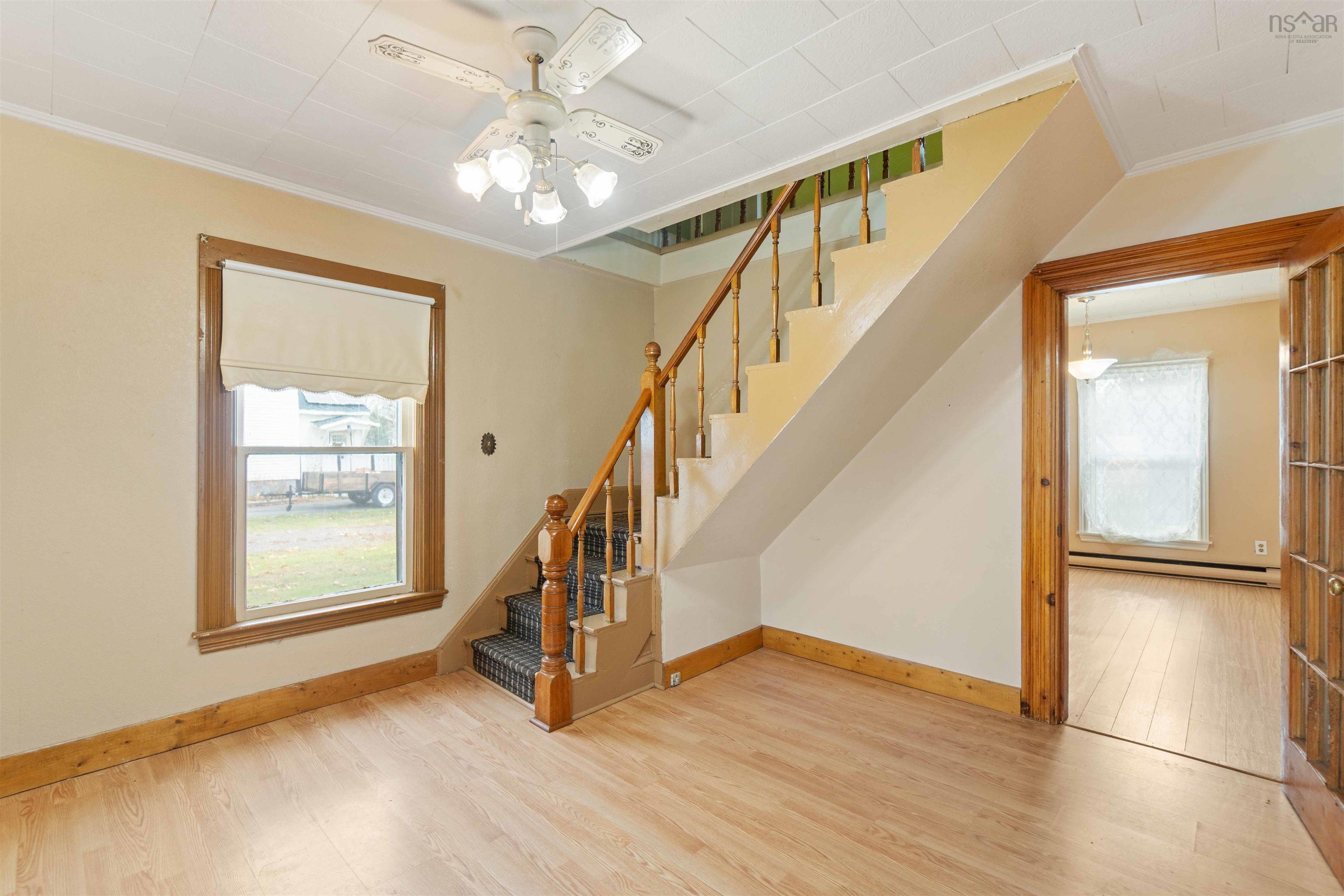$249,900.00: 560 Victoria Drive, Kingston
