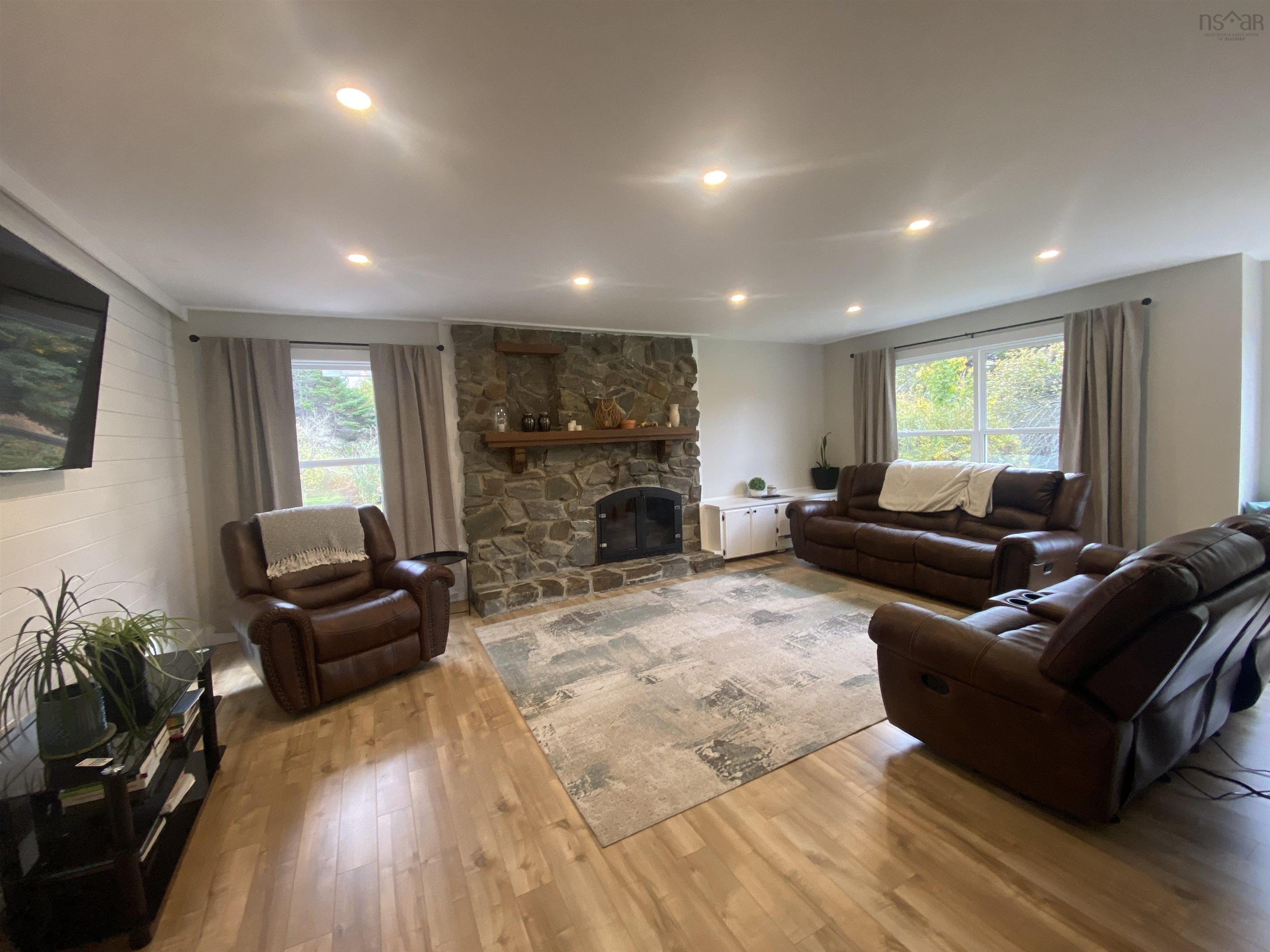 $629,000.00: 42 Saulnier Road, Meteghan River