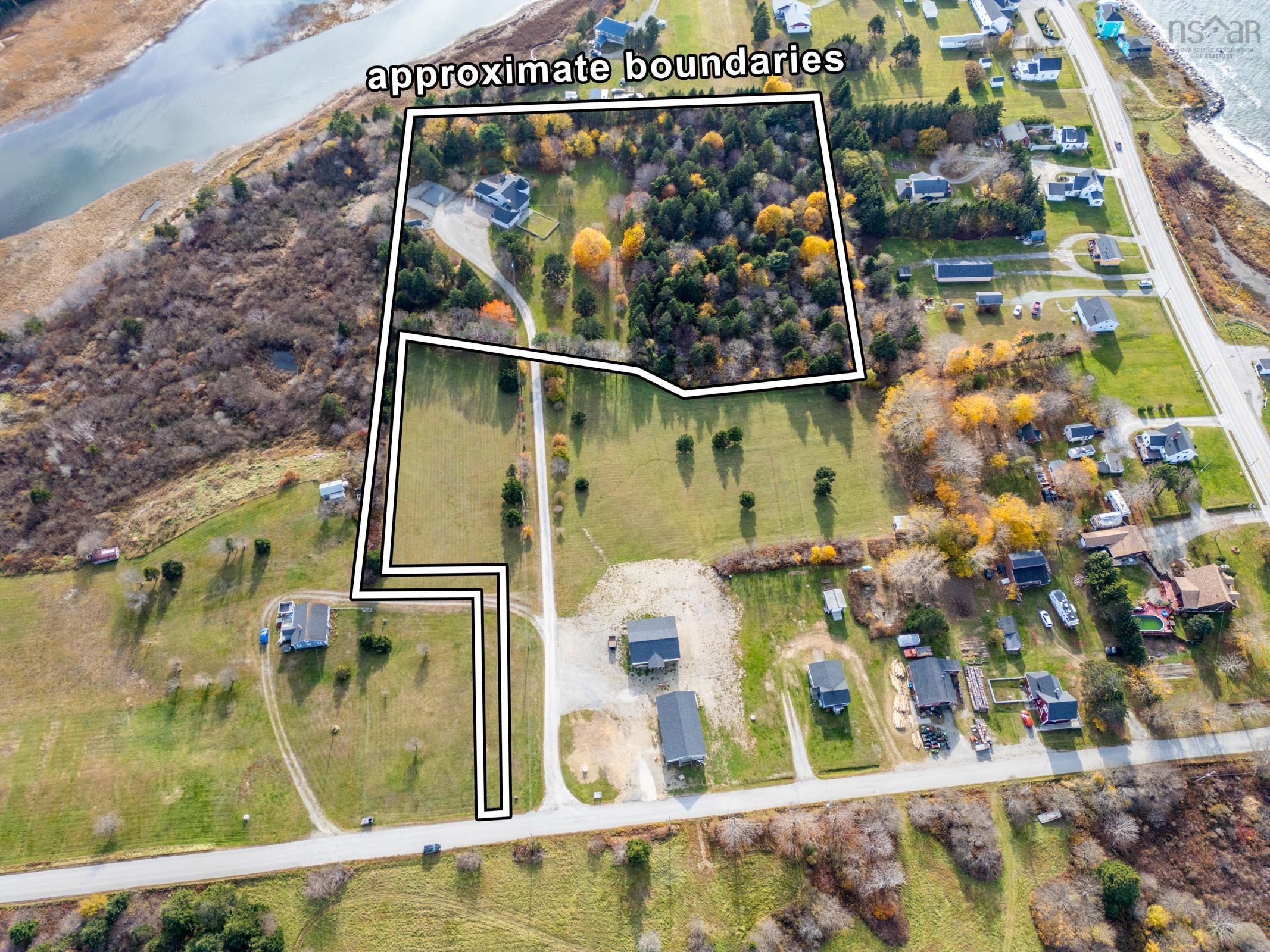 $629,000.00: 42 Saulnier Road, Meteghan River
