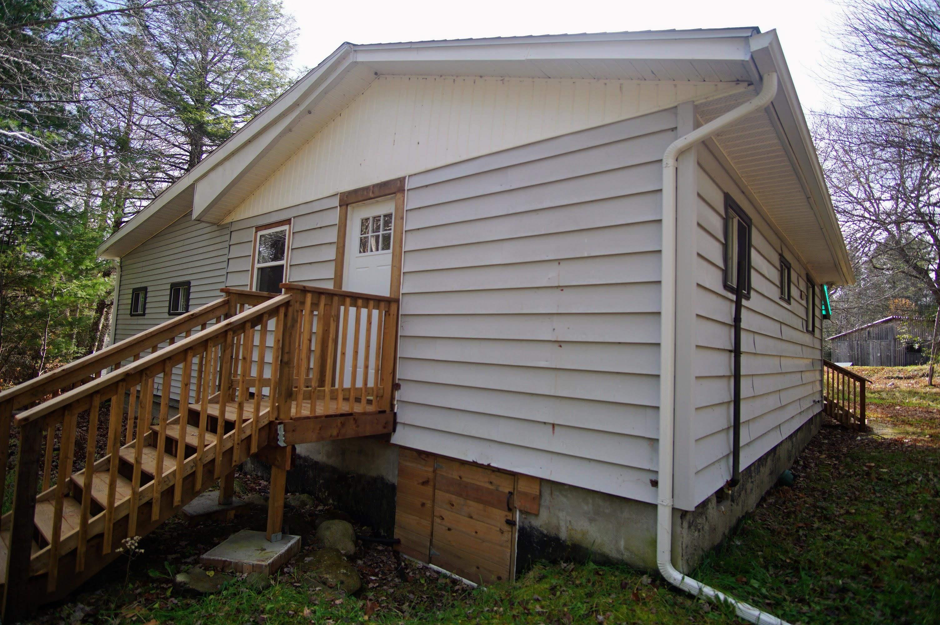 $249,000.00: 56 LONESOME HUNTERS INN Lane, Upper Ohio
