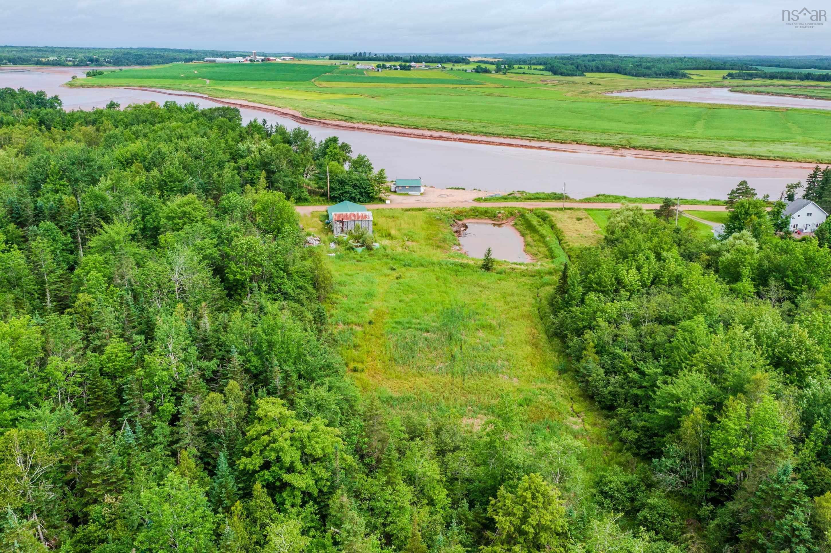 $109,999.00: 332 Main St W, Stewiacke