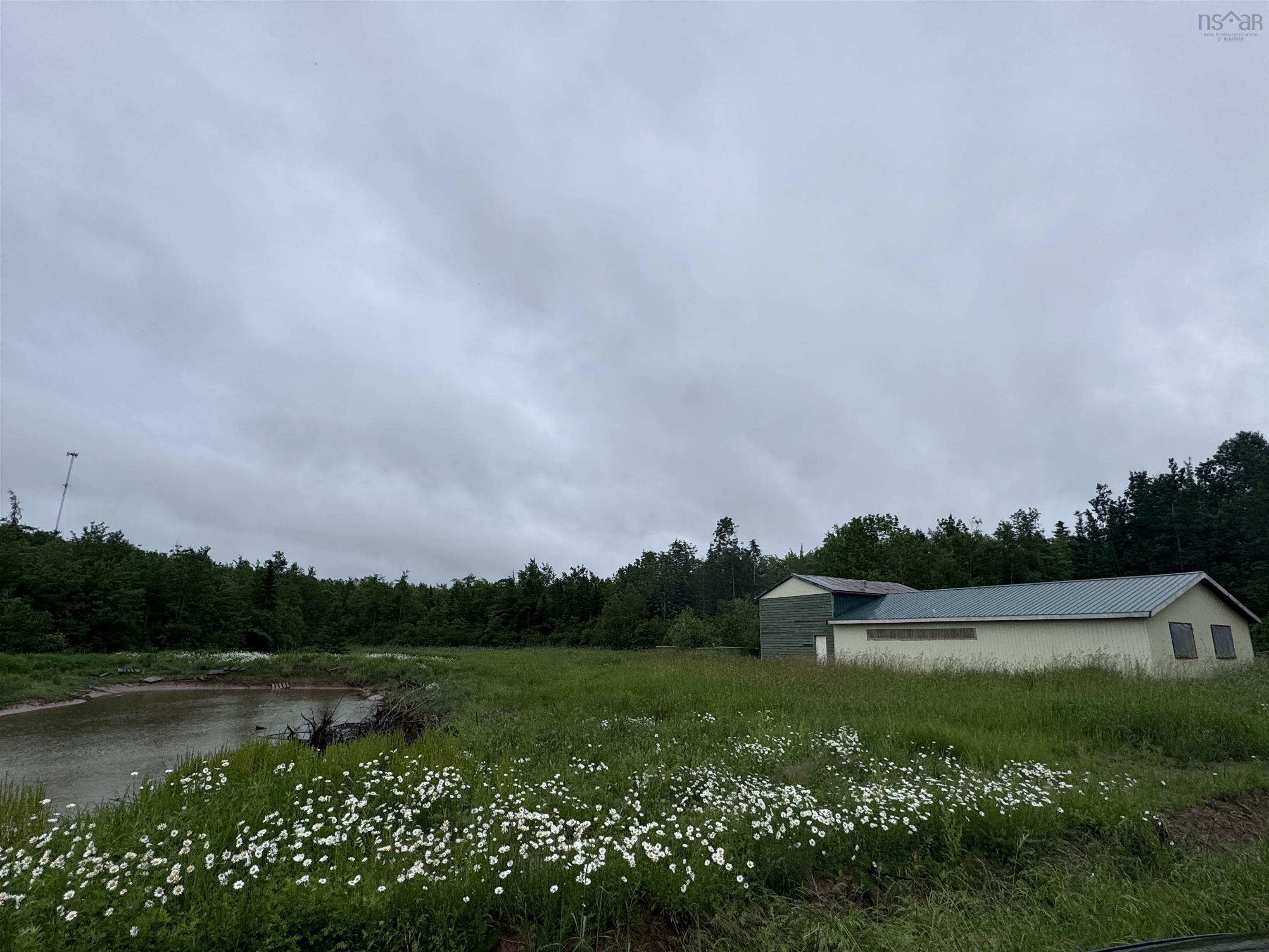 $109,999.00: 332 Main St W, Stewiacke