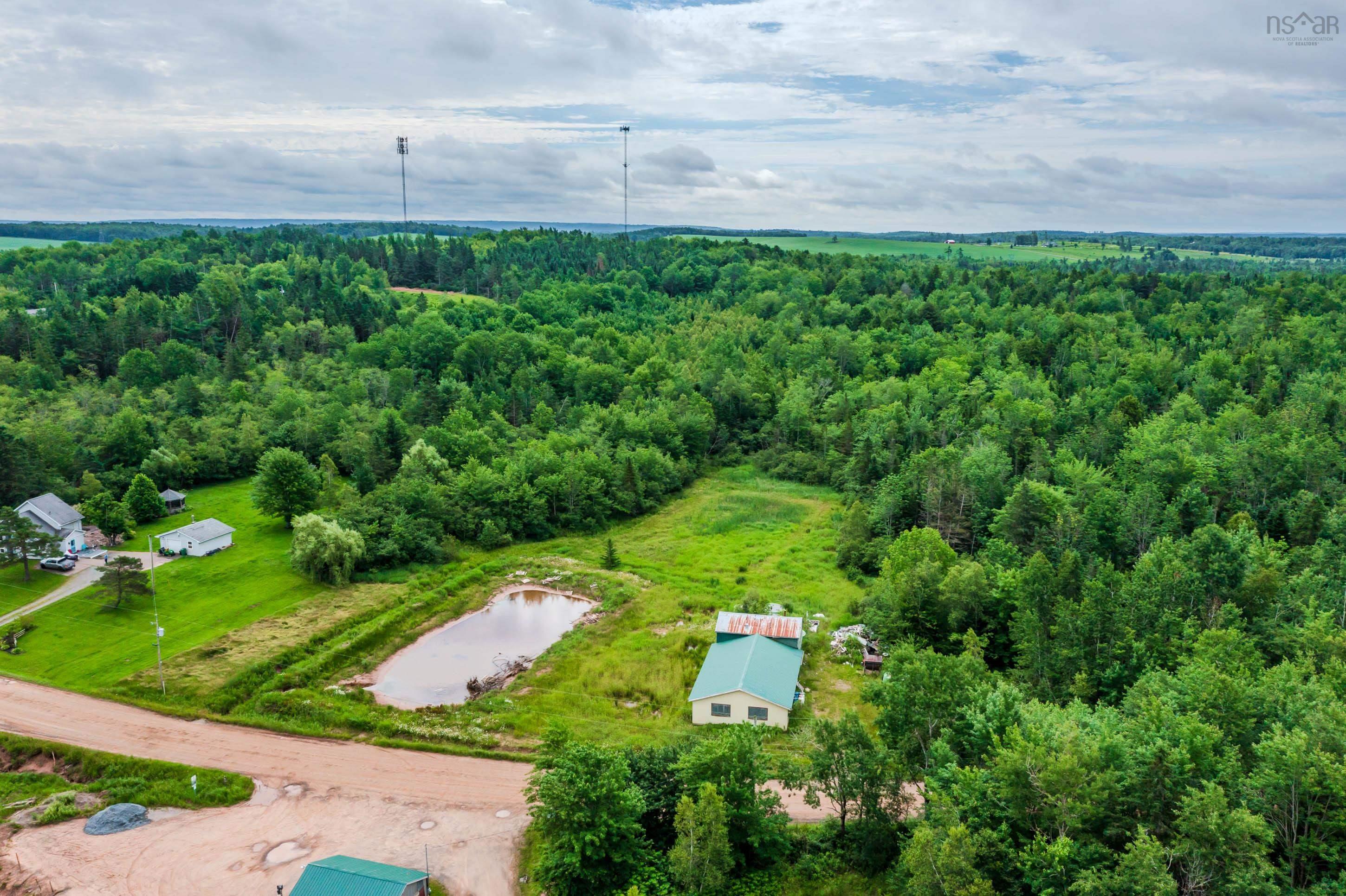 $109,999.00: 332 Main St W, Stewiacke