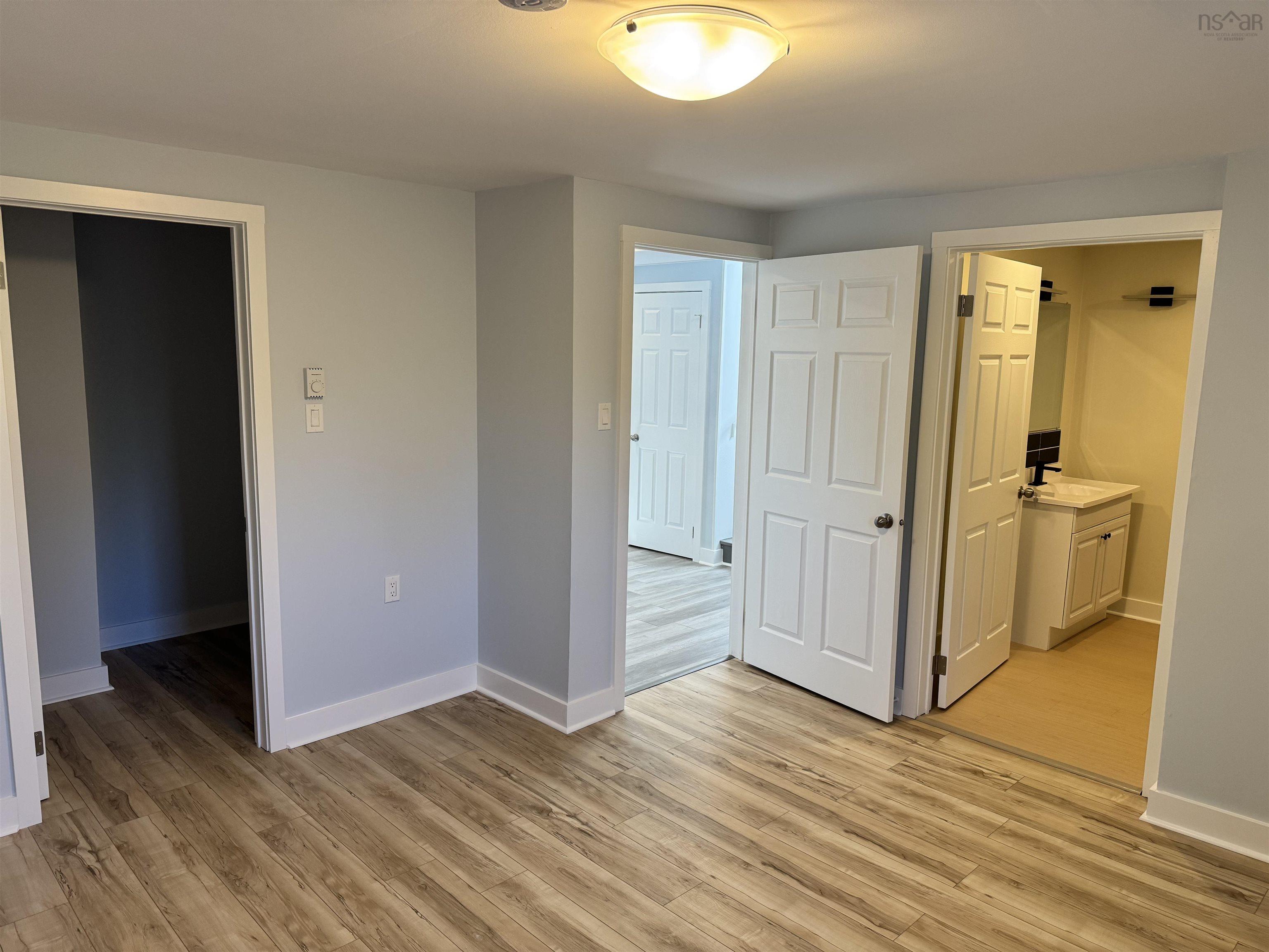 $329,900.00: 1480 103 Highway, Sable River