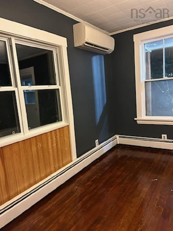$424,900.00: 14 Breakwater Lane, Brooklyn