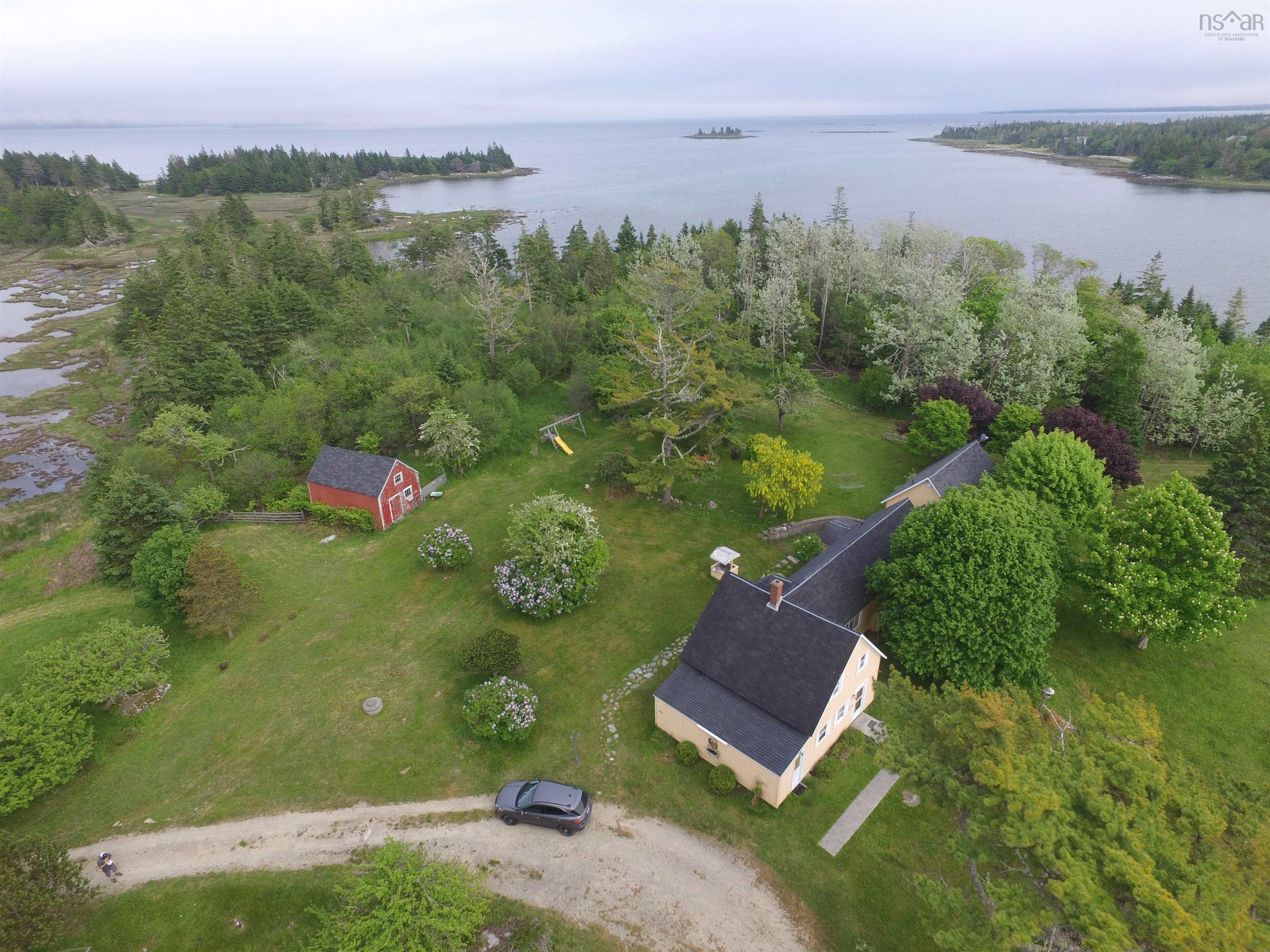 $695,000.00: 142 Bay Side Drive, Brass Hill