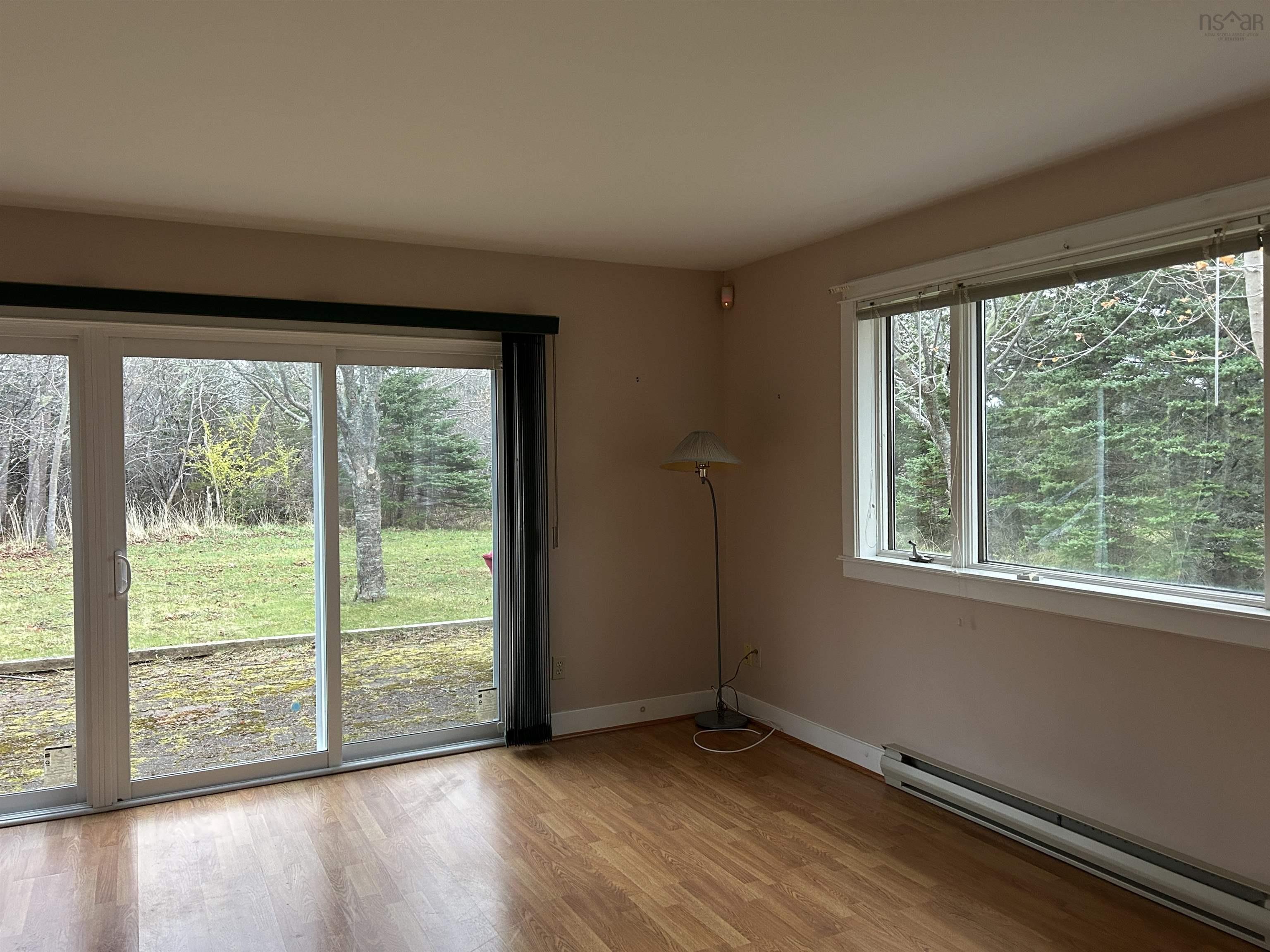 $695,000.00: 142 Bay Side Drive, Brass Hill