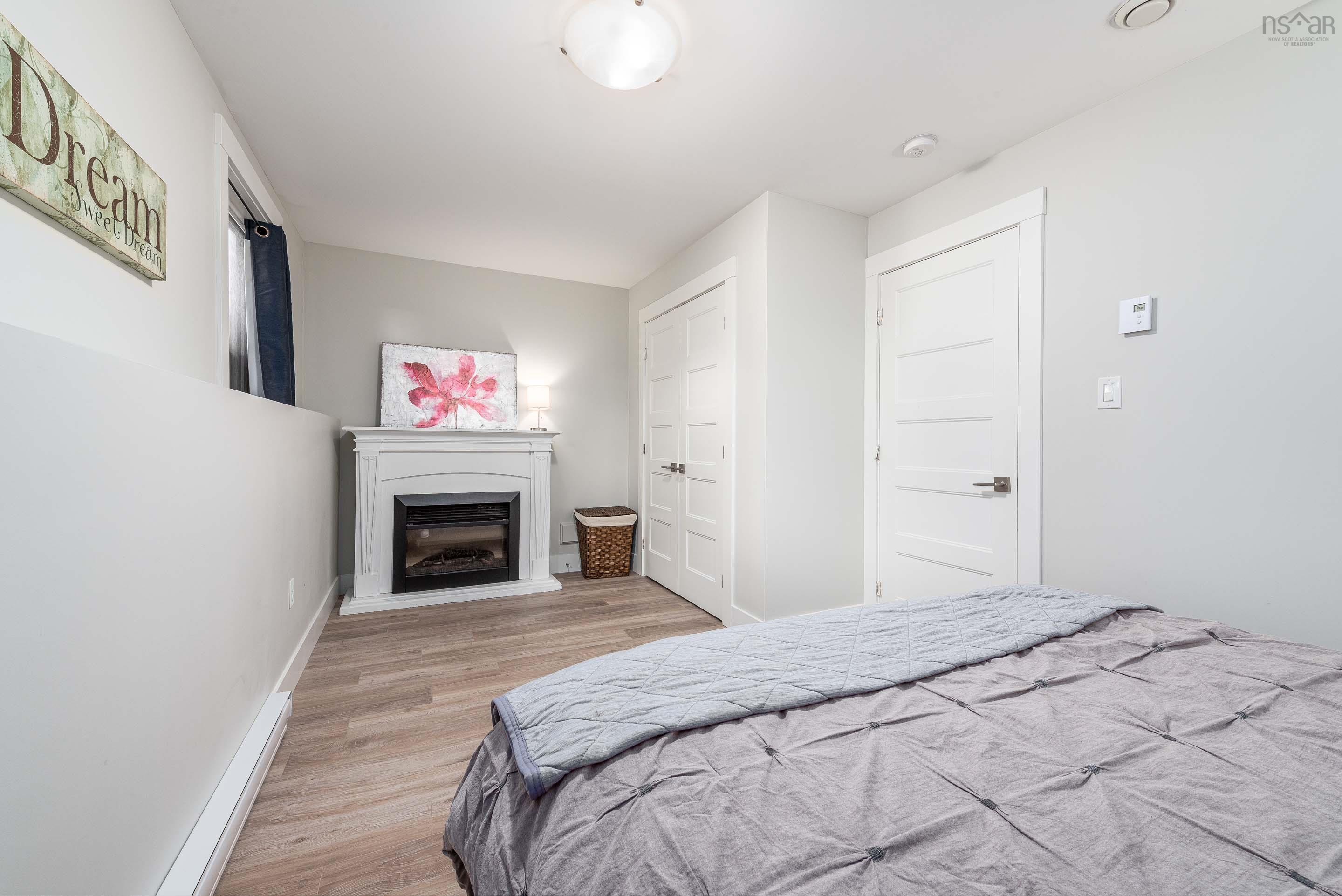$579,900.00: 139 Titanium Crescent, Halifax