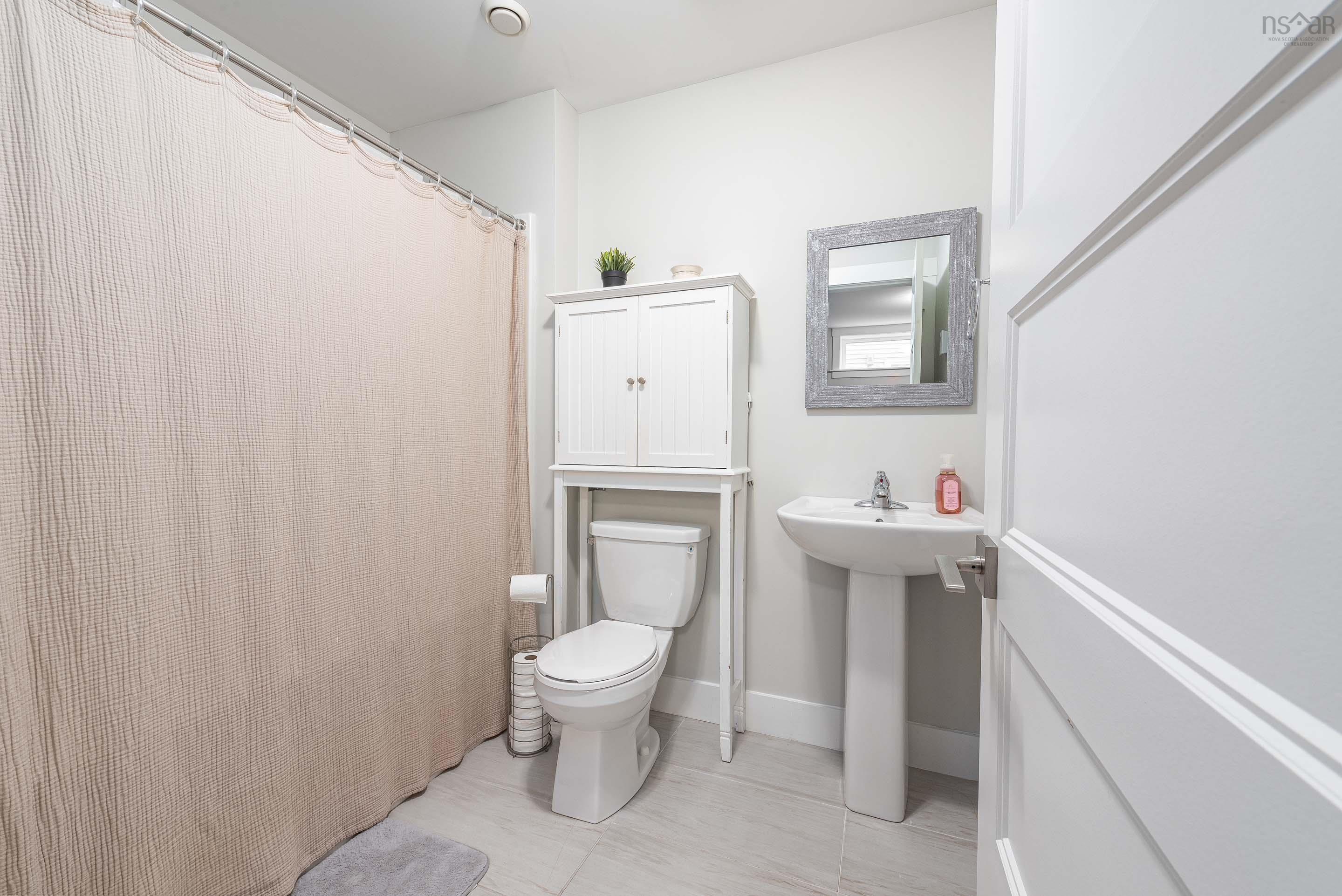 $579,900.00: 139 Titanium Crescent, Halifax