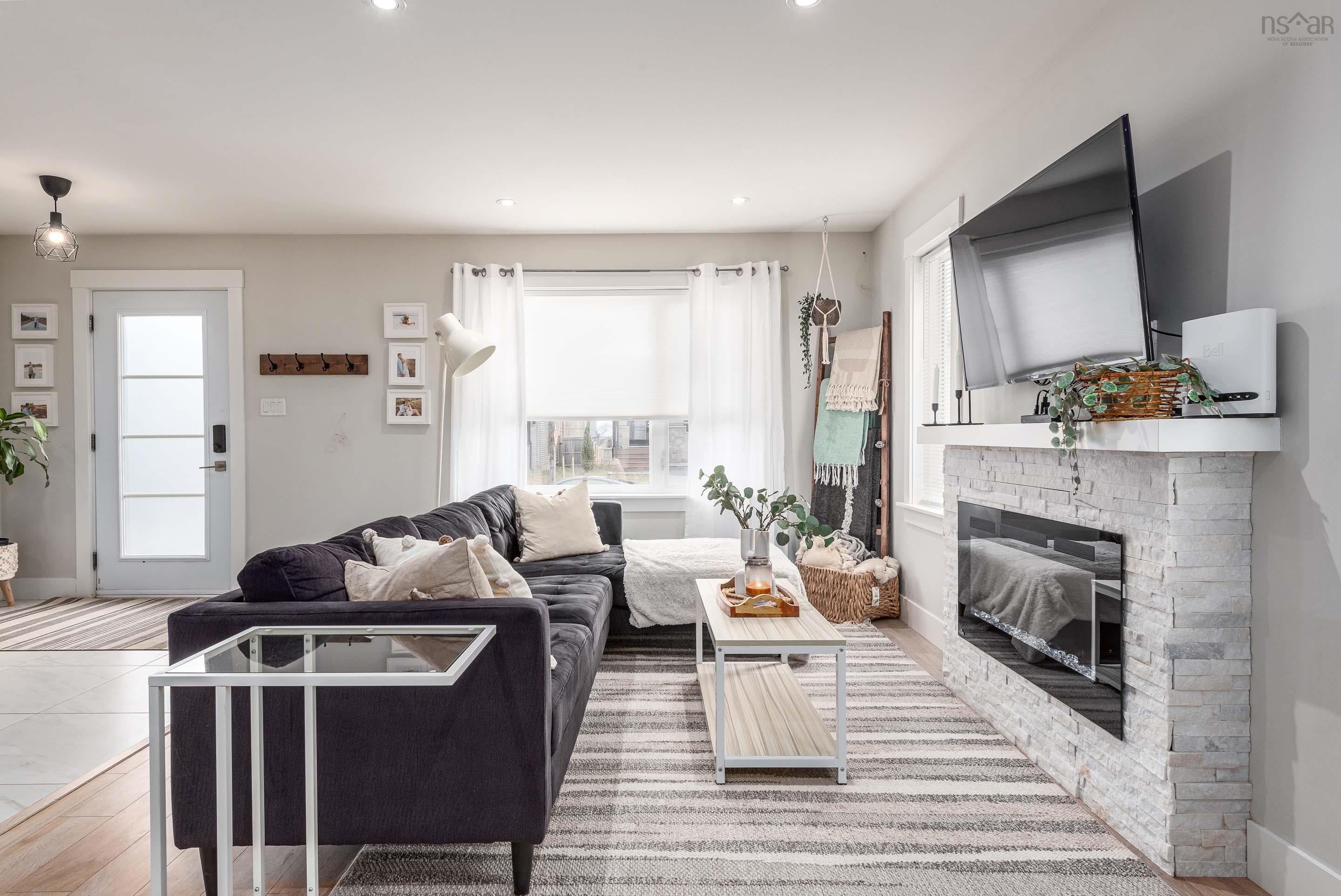 $579,900.00: 139 Titanium Crescent, Halifax